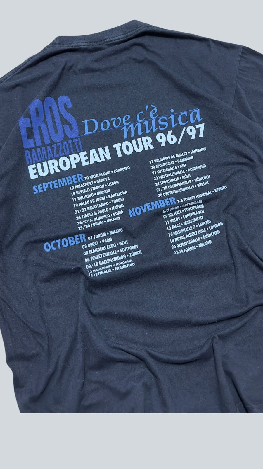 Band Tees Vintage 1996 Eros Ramazzotti European Tour Tee Size US L / EU 52-54 / 3 - 6 Thumbnail