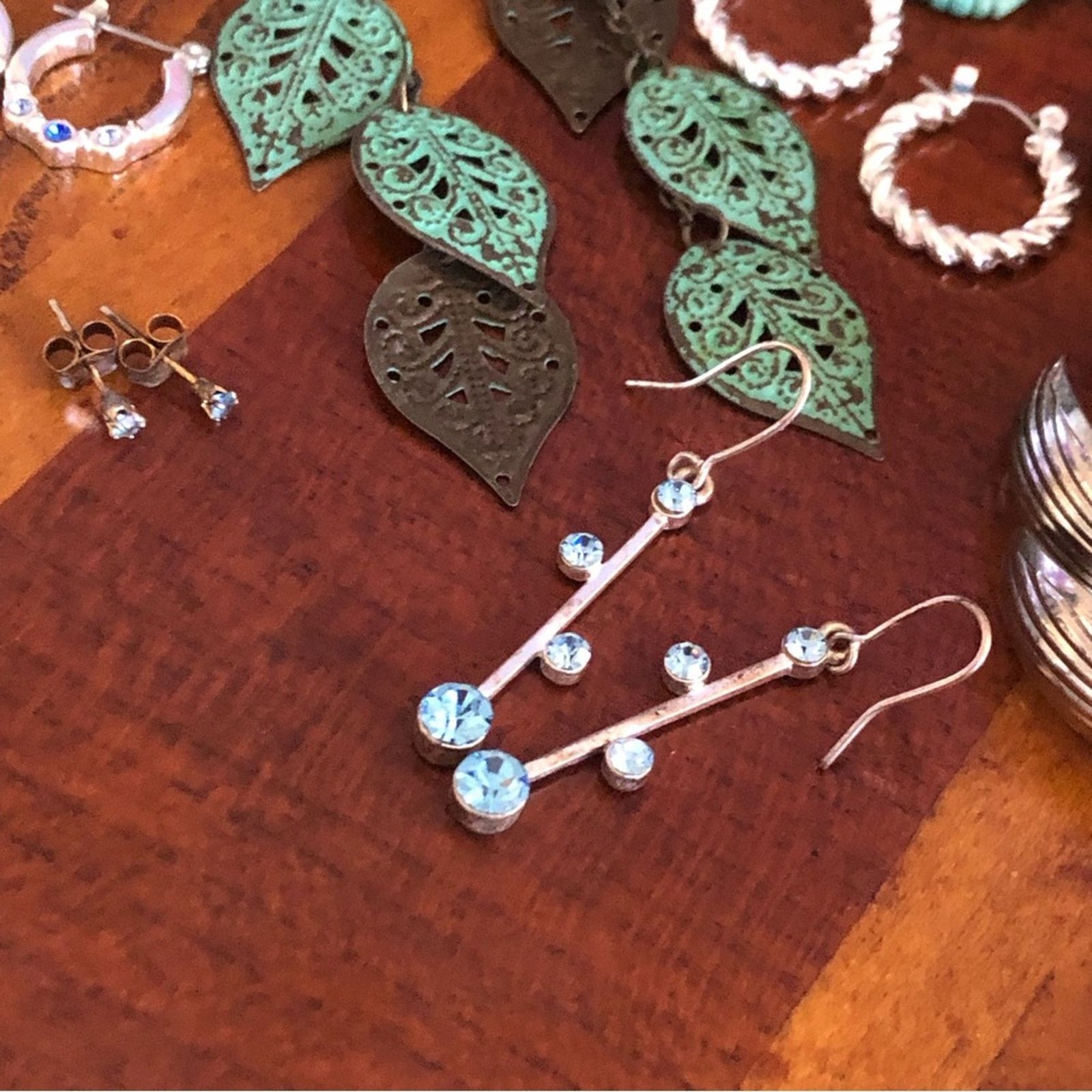 Vintage Lot of silver and blue tone pierced earring lot Size ONE SIZE - 7 Thumbnail