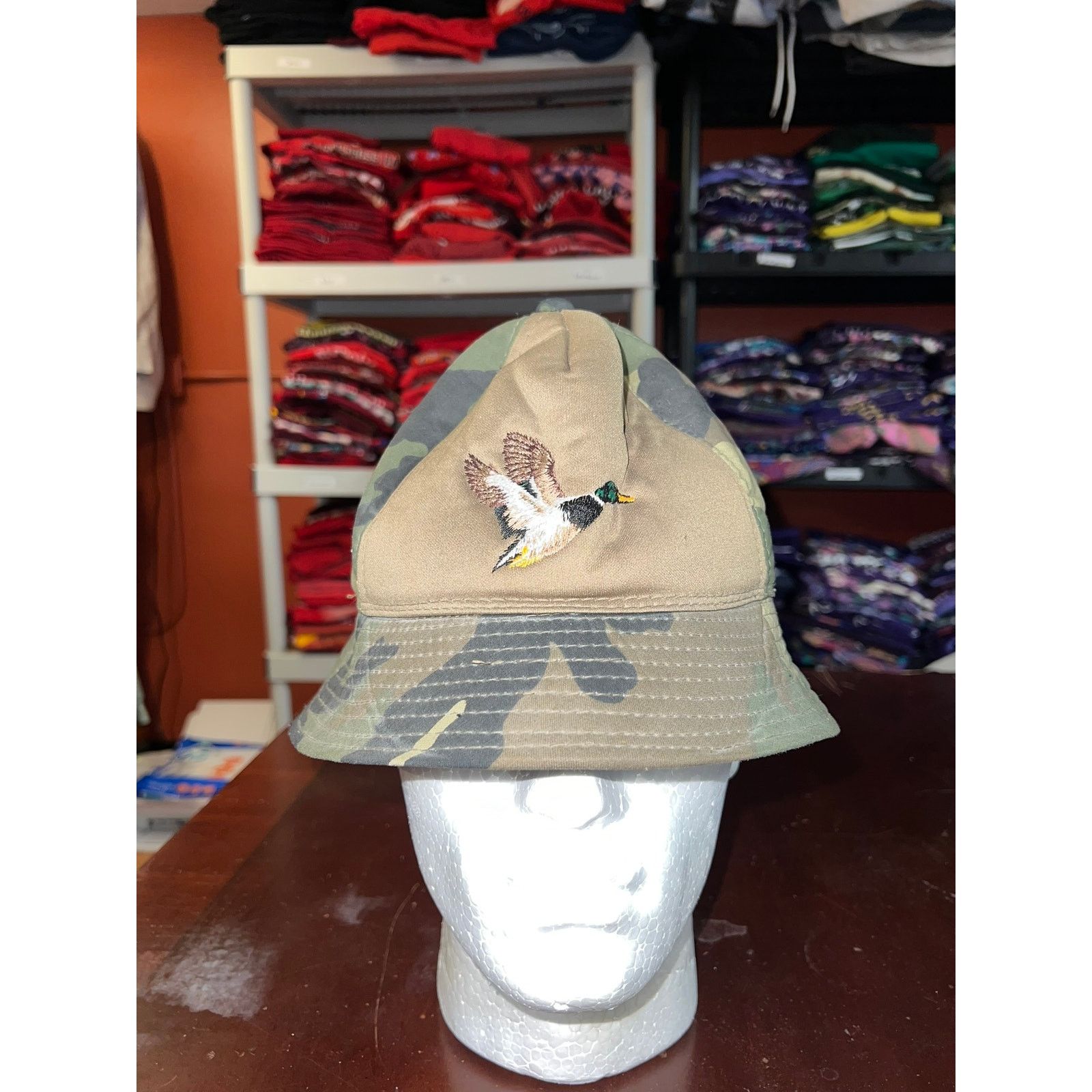 Winchester Vintage Winchester Camo Bucket Hat Duck Hunting Green 90s OS Size ONE SIZE - 1 Thumbnail