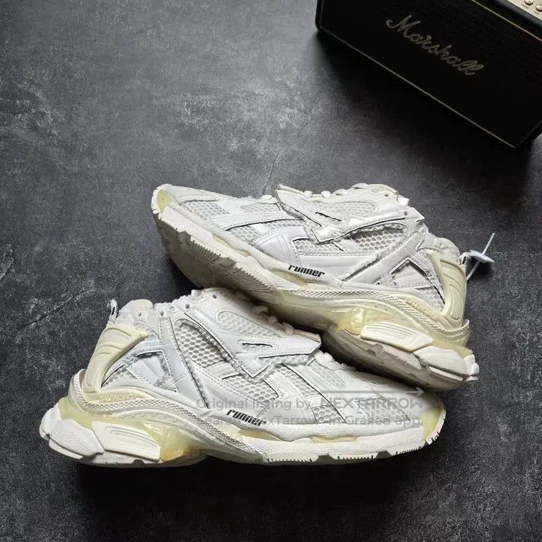 Balenciaga Balenciaga Runner Shoes Size 40. Size US 8.5 / EU 41-42 - 4 Thumbnail