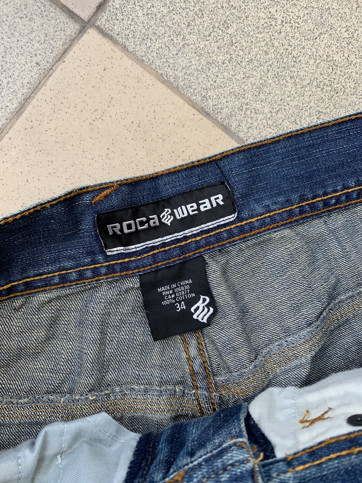 Japanese Brand Y2K Rocawear hip-hop baggy jeans Size US 34 / EU 50 - 14 Thumbnail
