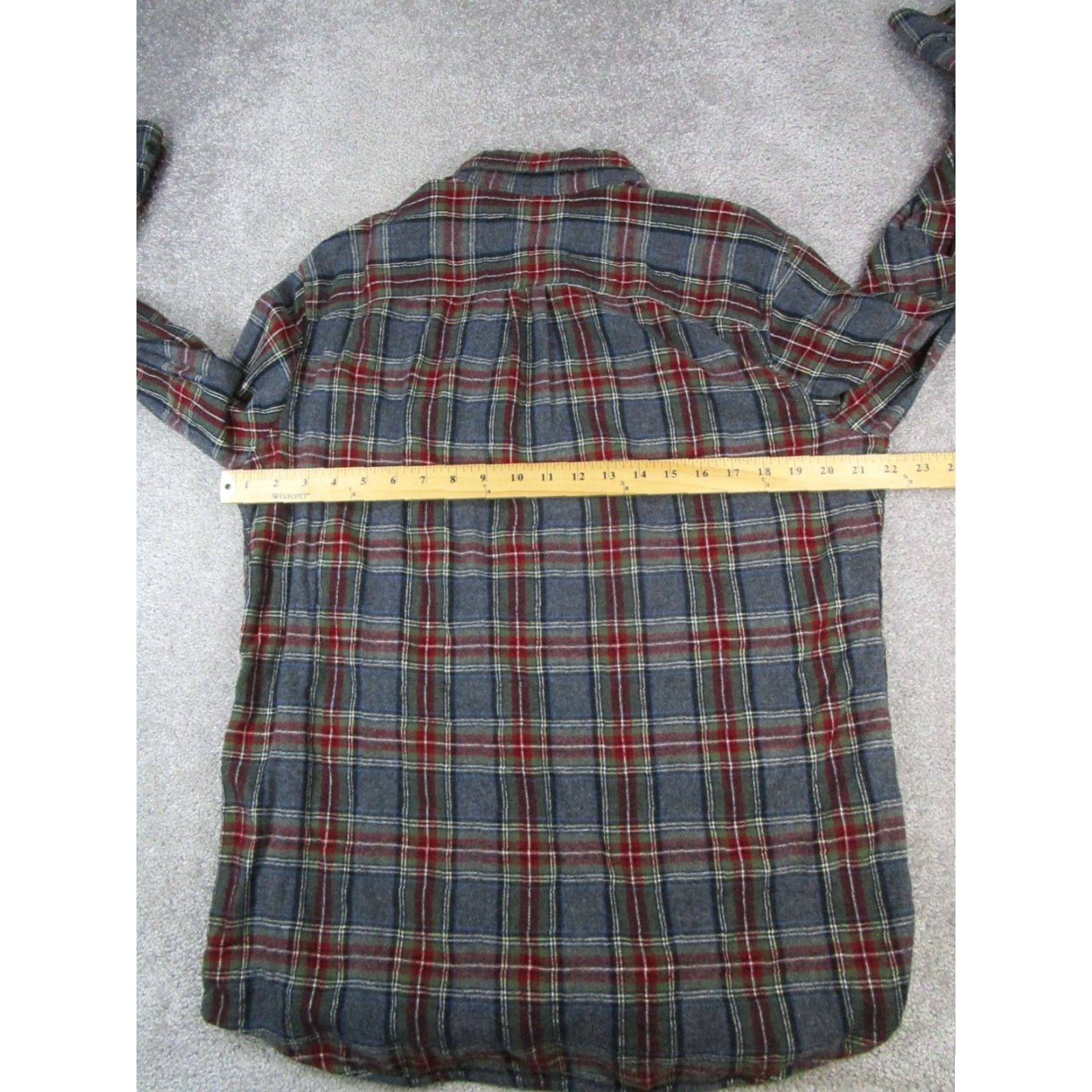 Vintage L.L.Bean Button-Up Flannel Shirt Mens M Green Cotton Plaid - 90s? Size US M / EU 48-50 / 2 - 4 Thumbnail