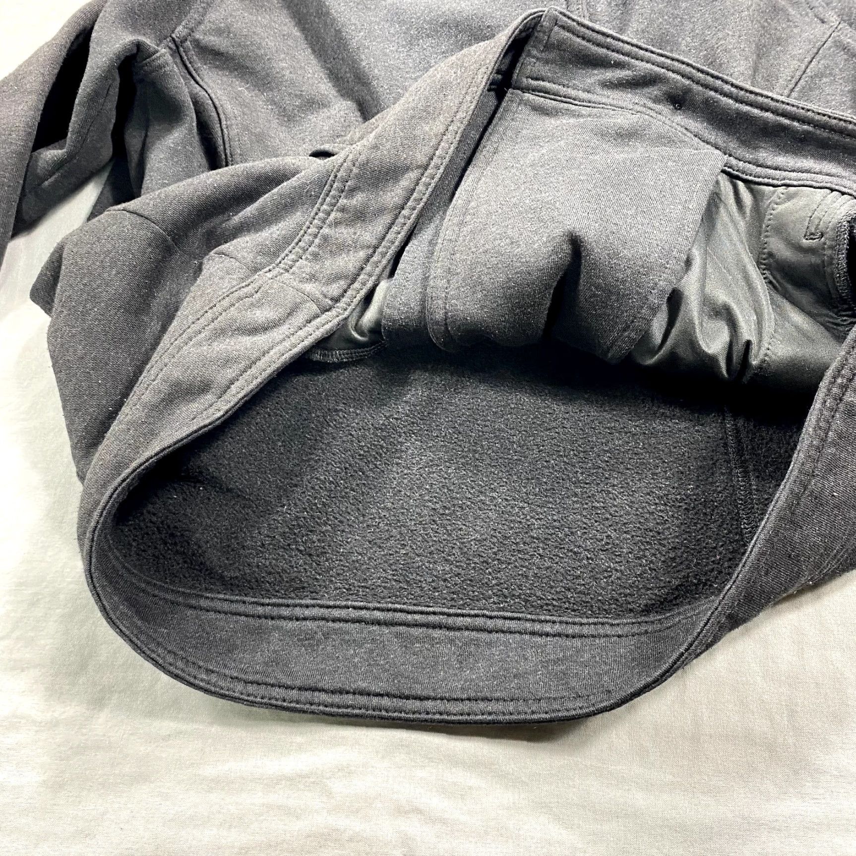 Mountain Hardwear Mountain Hardwear Jacket Large Black Fleece Hoodie Peacoat Button Up Coat Womens Size L / US 10 / IT 46 - 7 Thumbnail