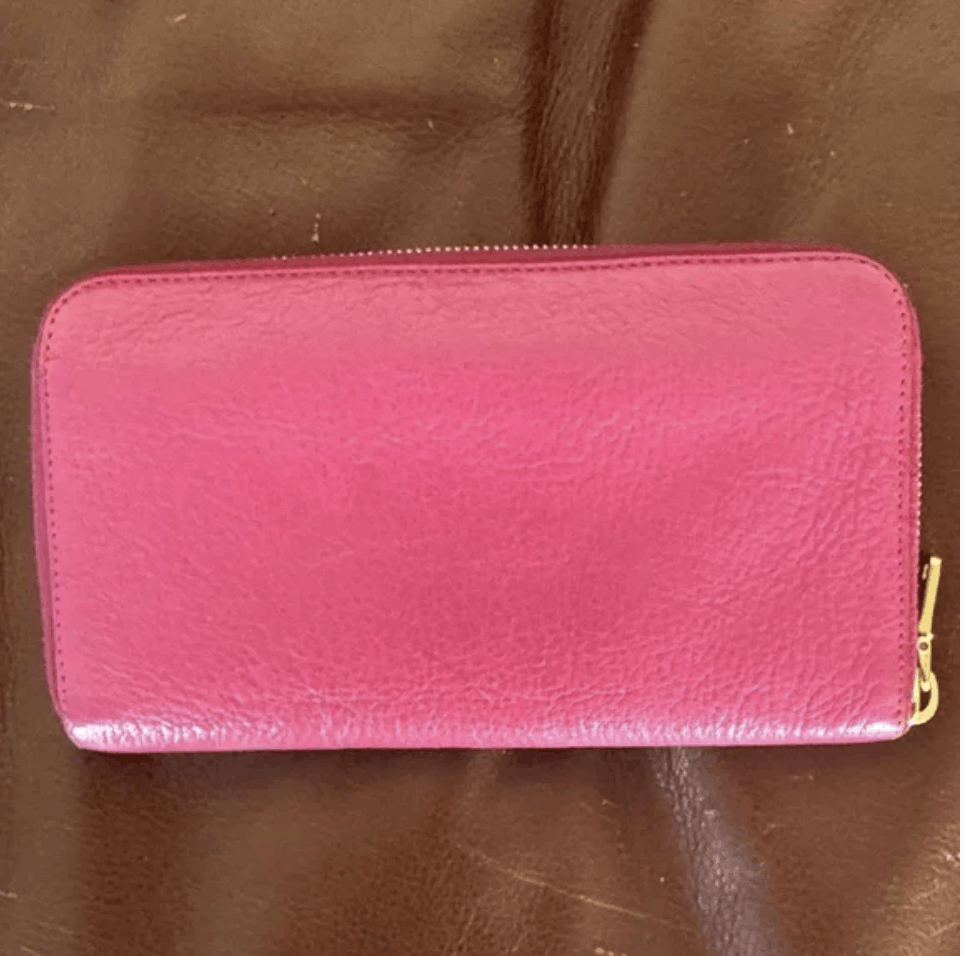 Miu Miu Miu Miu Fuchsia Leather Clutch / Wallet Size ONE SIZE - 2 Thumbnail