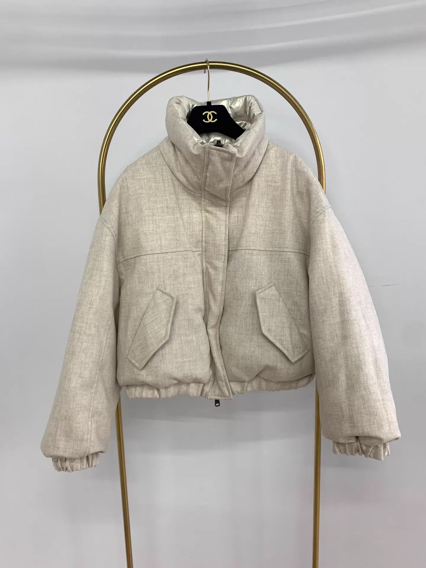 Brunello Cucinelli Brunello Cucinelli 2-sided Light Beige Down Coat 40 Size S / US 4 / IT 40 - 1 Thumbnail