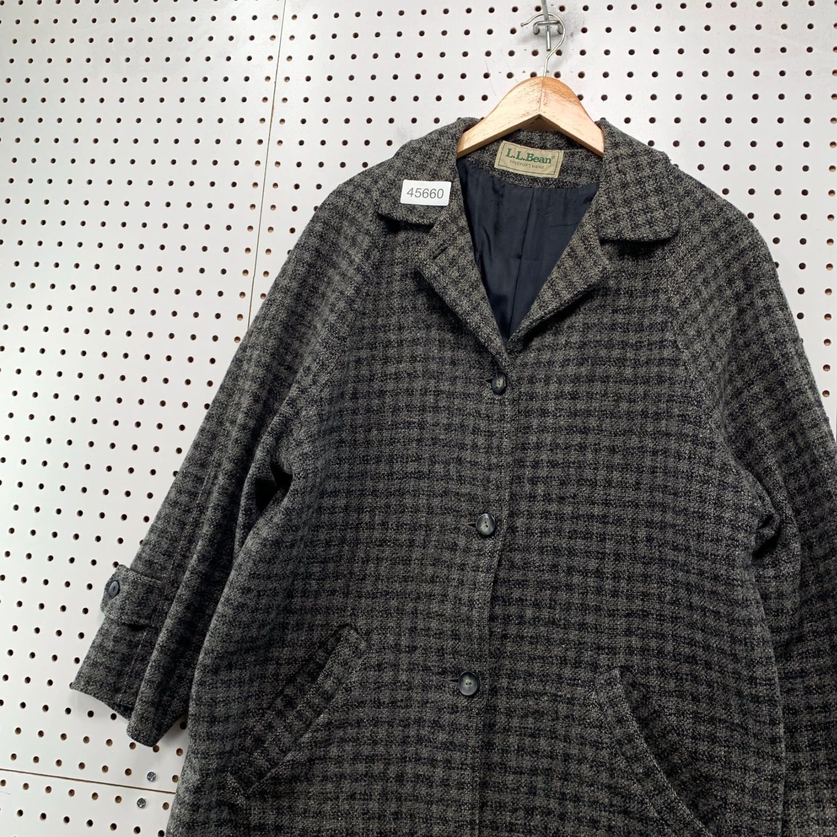 Vintage VINTAGE L.L. Bean Coat Wool Tweed Gray Check Trench COat Large Womens USA Size L / US 10 / IT 46 - 5 Thumbnail