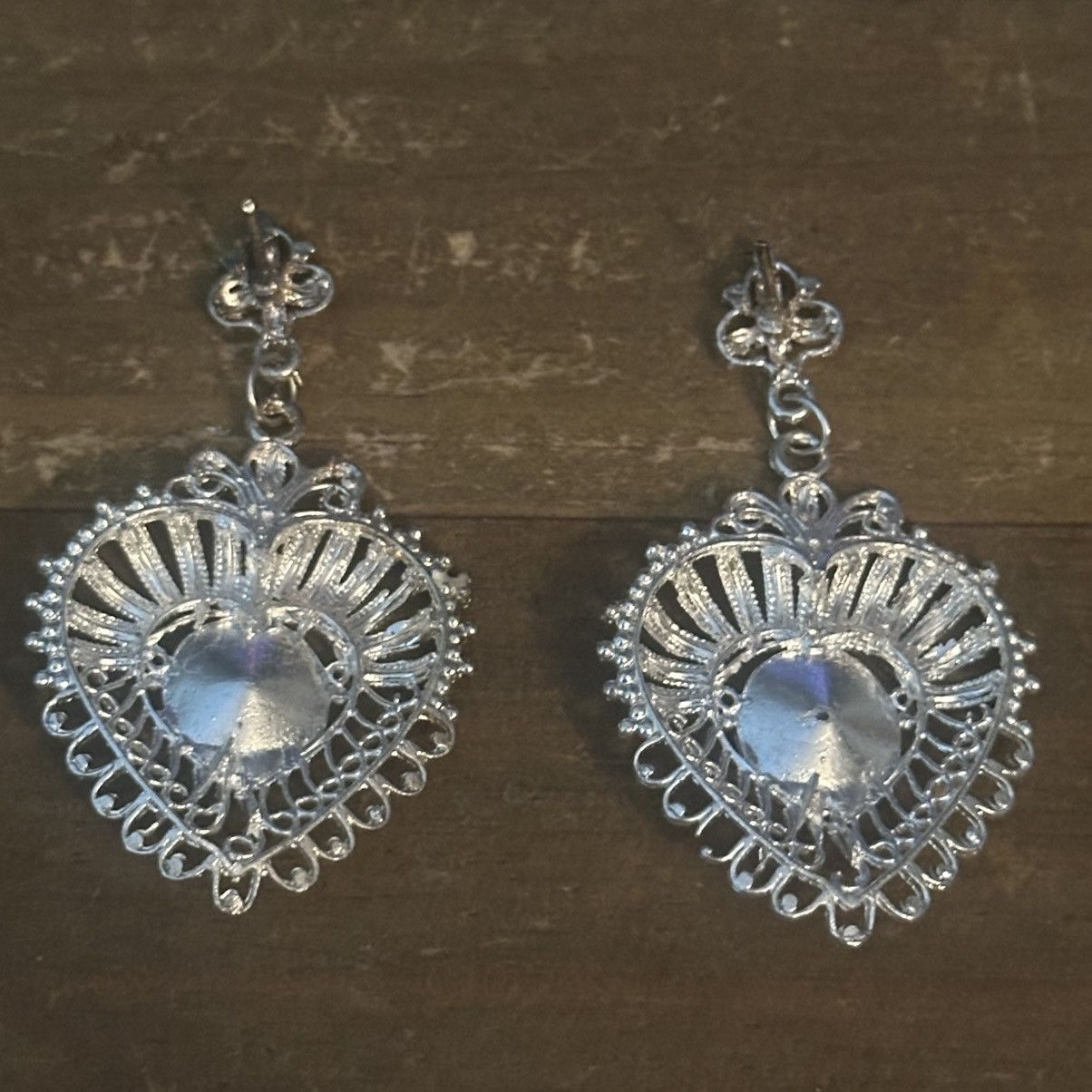 Other Silver tone filigree heart dangle earrings Size ONE SIZE - 4 Thumbnail