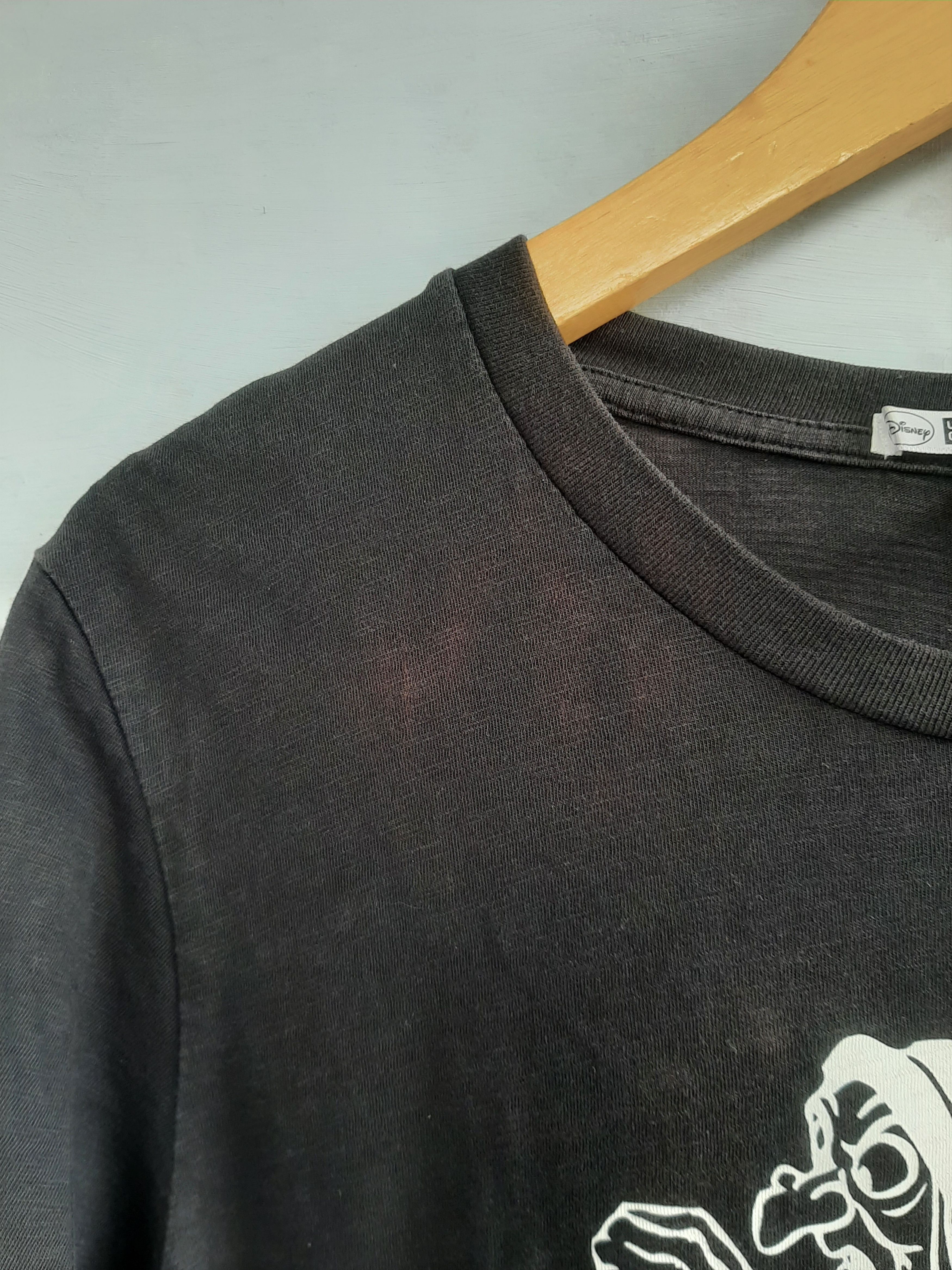 Japanese Brand × Undercover × Vintage Uniqlo x Undercover Disney Tee Size US S / EU 44-46 / 1 - 7 Thumbnail