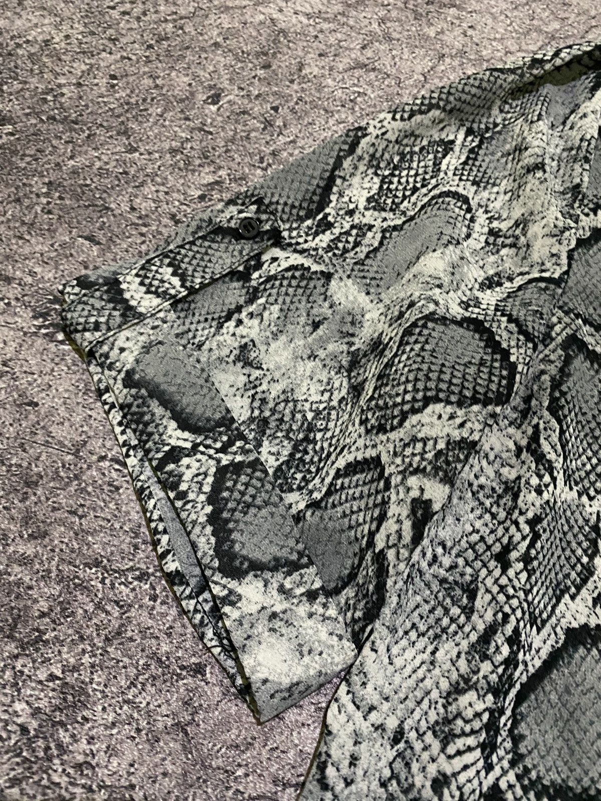 Hysteric Glamour × If Six Was Nine × Japanese Brand Y2k Temt snakeskin ifsixwasnine shirt Size M / US 6-8 / IT 42-44 - 4 Thumbnail