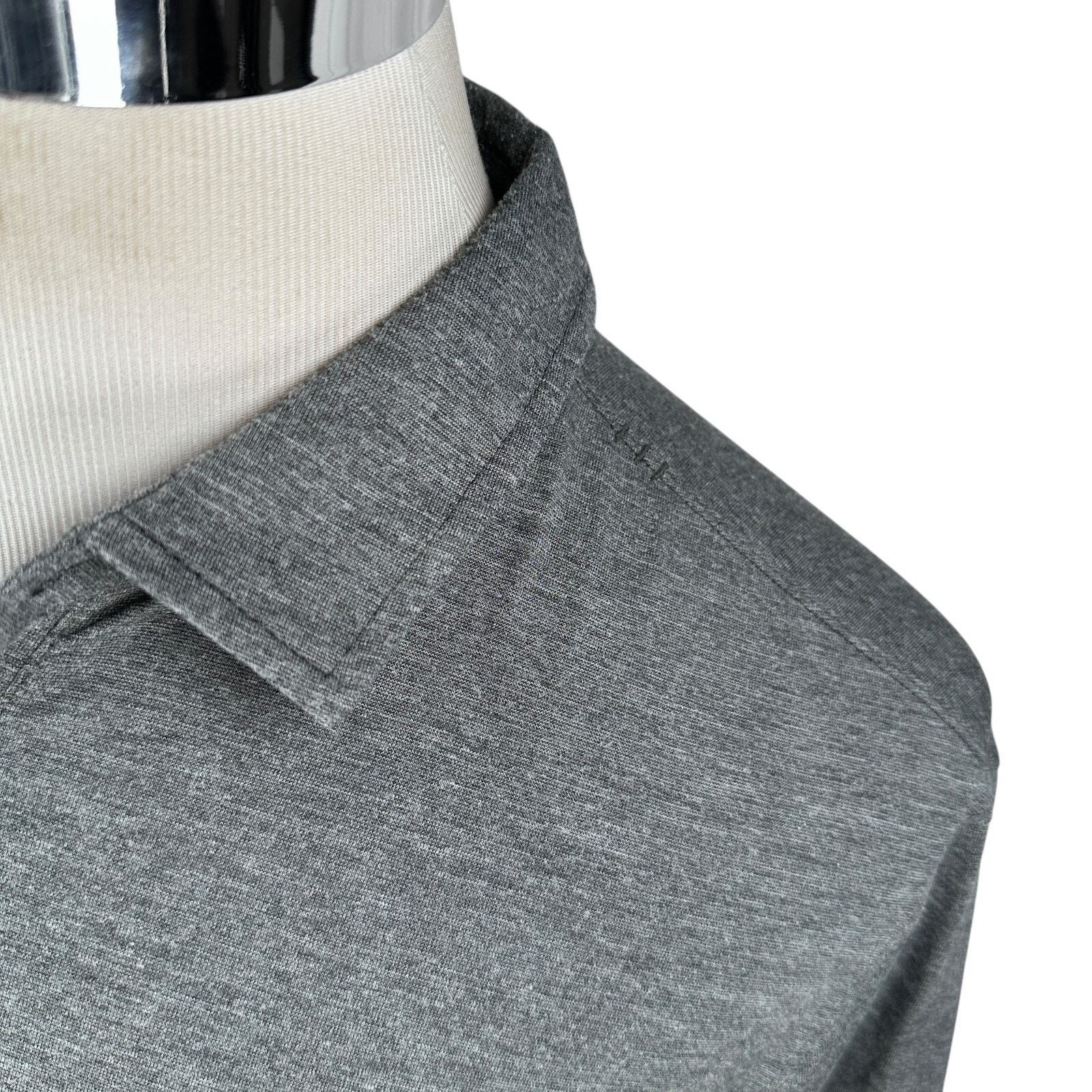Lululemon Lululemon Polo Shirt Men L Gray Short Sleeve Golf Pullover Size US L / EU 52-54 / 3 - 3 Thumbnail