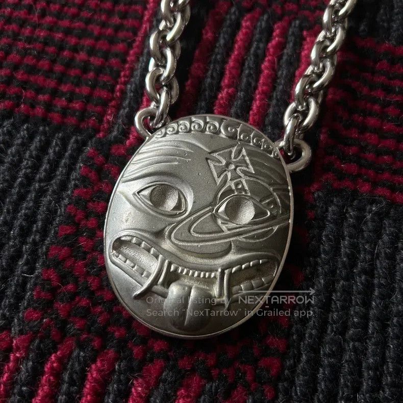 Vivienne Westwood Vivienne Westwood Saturn Totem Mask Necklace Size ONE SIZE - 2 Thumbnail