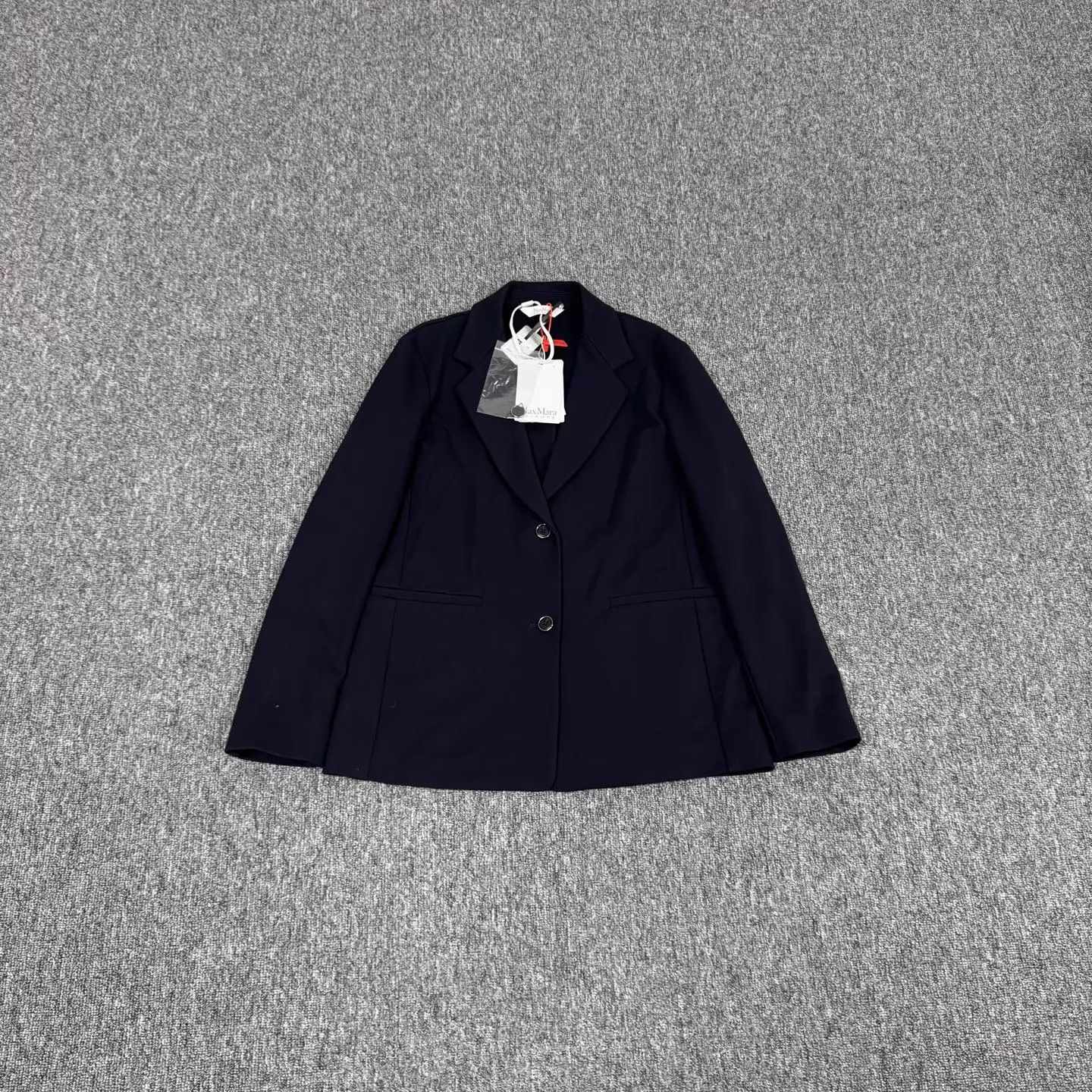 Max Mara MaxMara Navy Single-Breasted Blazer L New w/ Tags Size L / US 10 / IT 46 - 1 Thumbnail