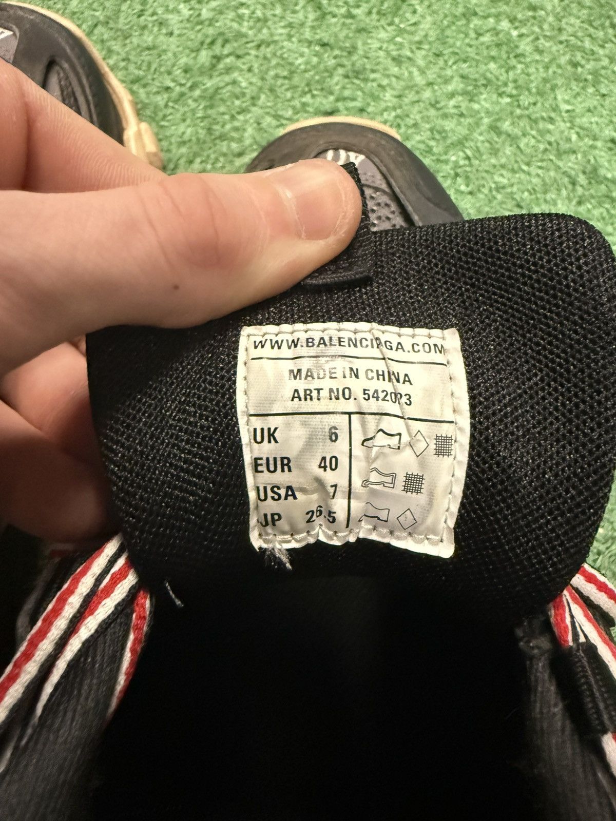 Balenciaga Balenciaga track sneakers size 40 Size US 7 / EU 40 - 7 Thumbnail