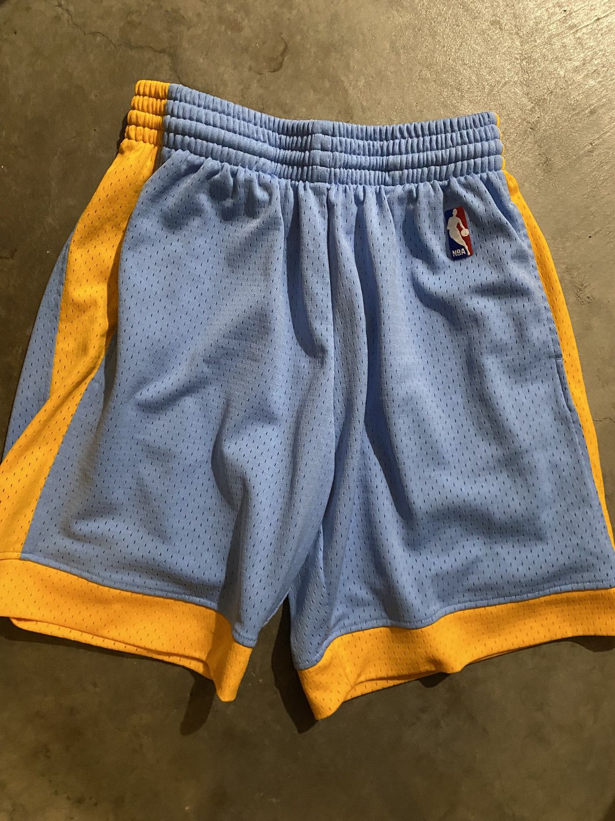 Mitchell & Ness Mitchell & Ness NBA Shorts Medium UCLA Size US 32 / EU 48 - 1 Thumbnail