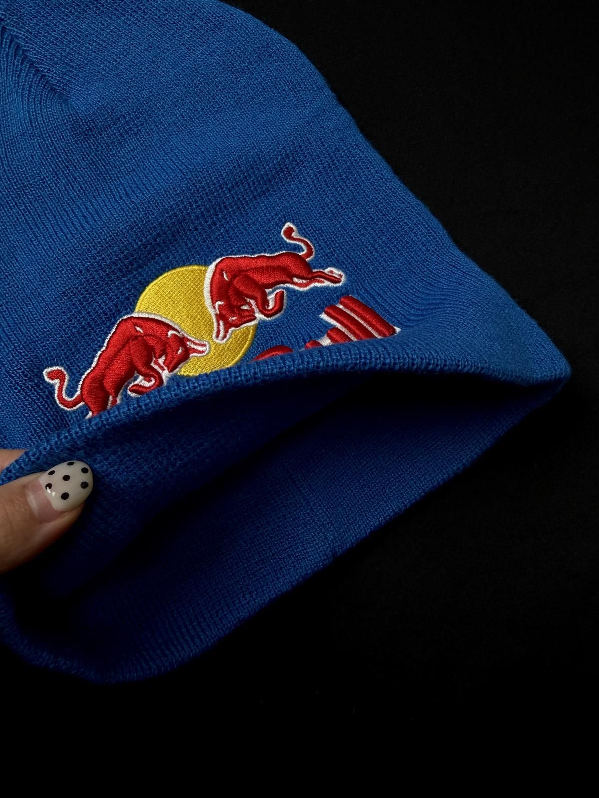 Japanese Brand Deadstock Red Bull Classic Logo No Cuff Knit Beanie Hat Blue Size ONE SIZE - 4 Thumbnail