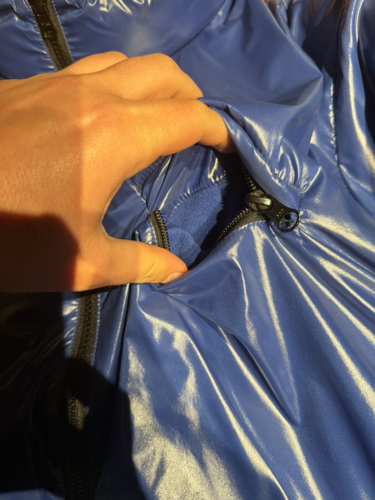 Supreme Supreme shiny reversible puffy jacket Size US XL / EU 56 / 4 - 5 Thumbnail