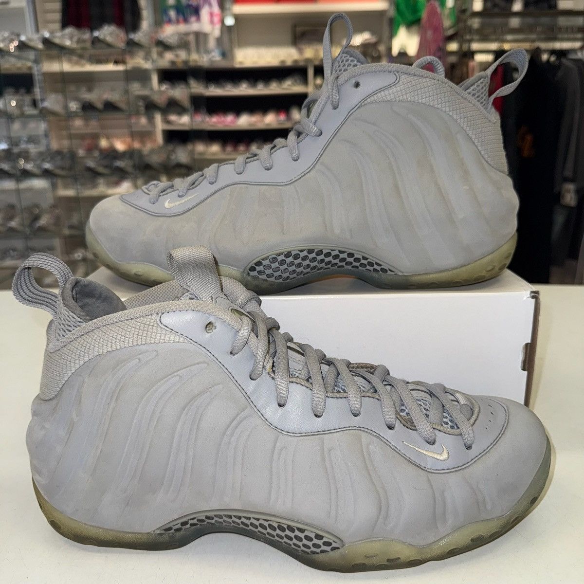 Nike Size 11 - Nike Air Foamposite One Wolf Grey 575420-007 Size US 11 / EU 44 - 1 Thumbnail