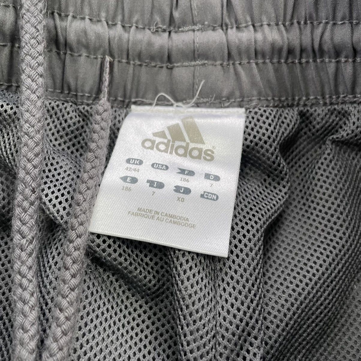 Adidas Vintage Adidas Tracksuit Jacket and Pants size 42/44 Size 44L - 10 Thumbnail