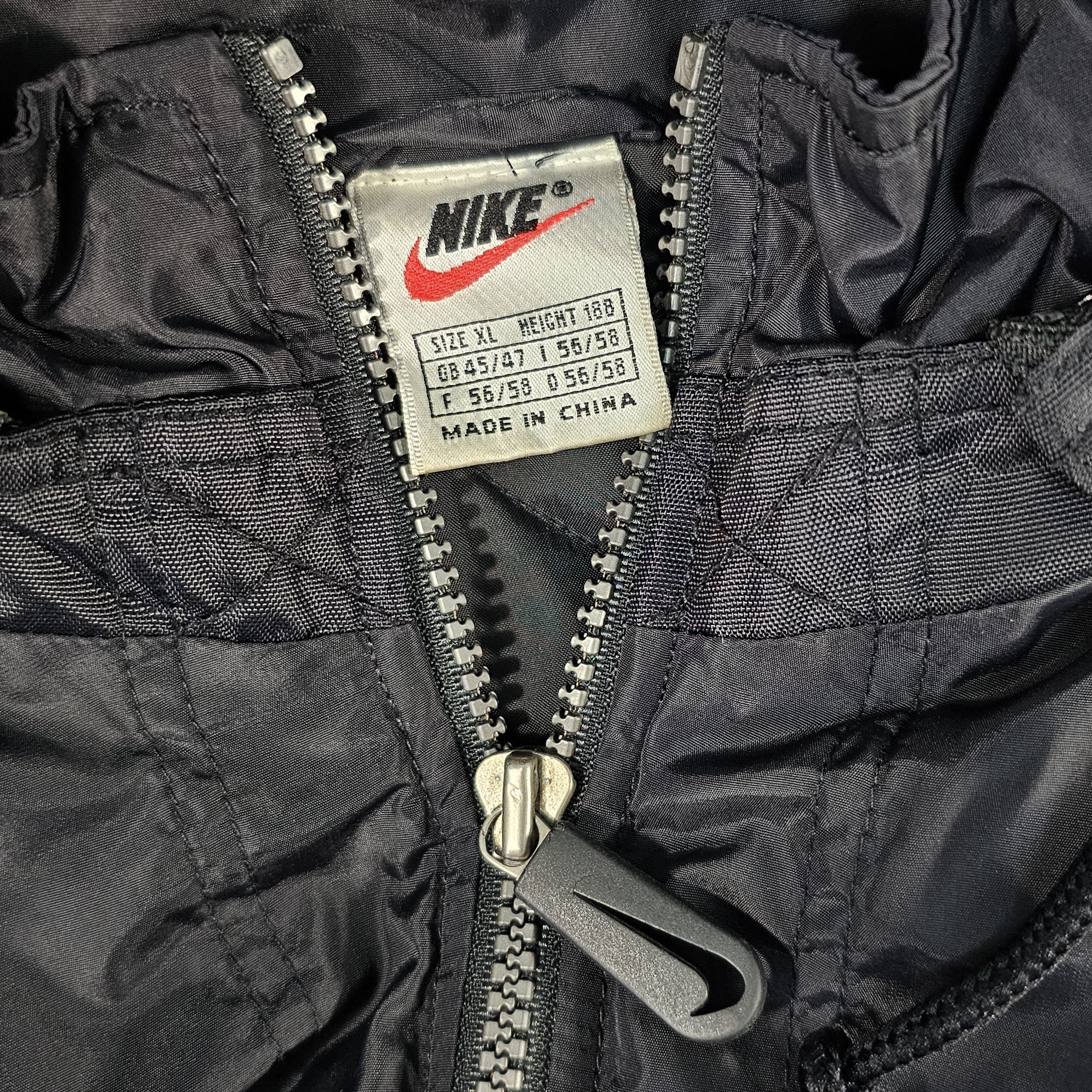 Nike Vintage 90s Nike Black Puffer Parka Jacket Quilted Liner Size US XL / EU 56 / 4 - 4 Thumbnail