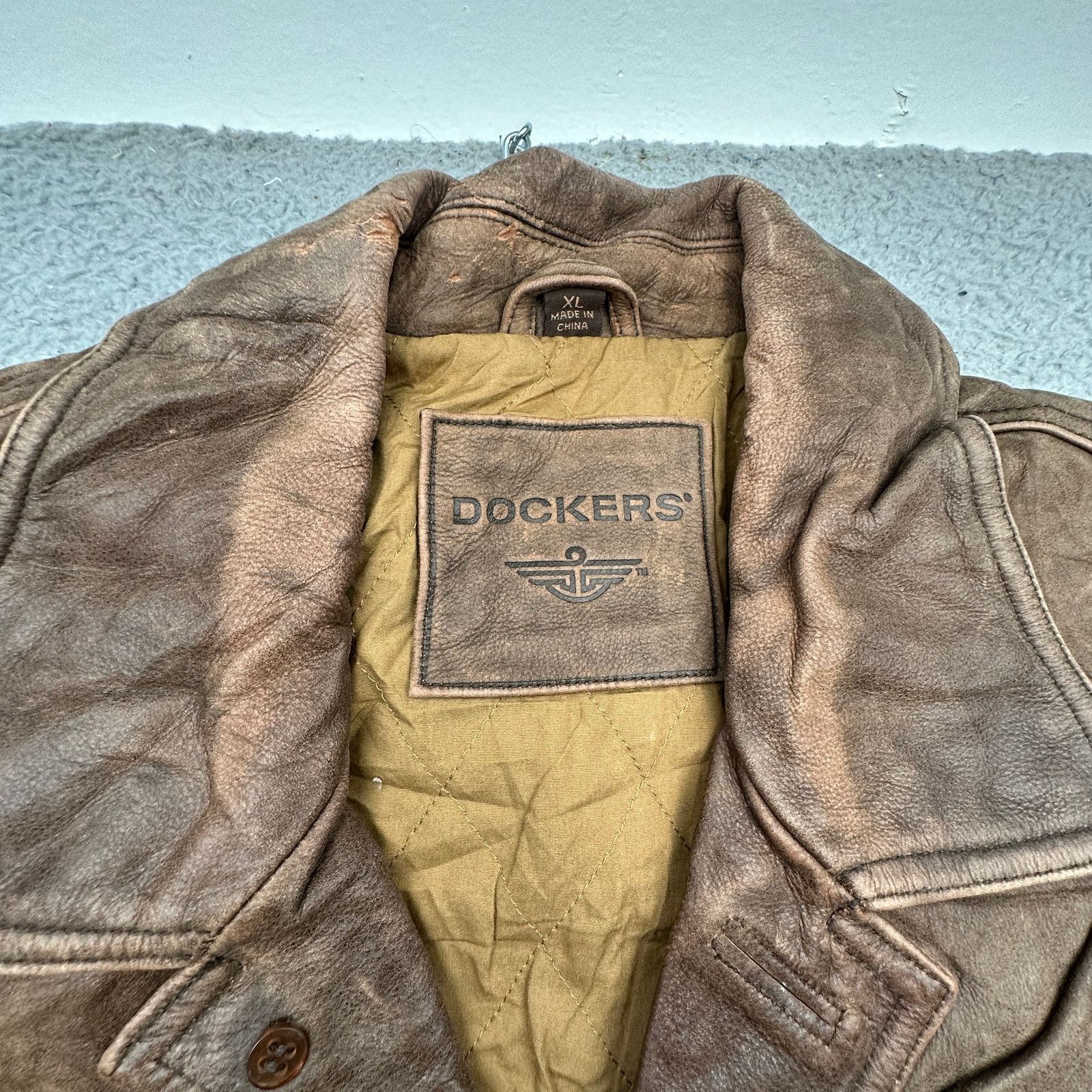 Dockers Vintage Dockers Brown Distressed Leather Coat Men XL Trench Size US XL / EU 56 / 4 - 3 Thumbnail