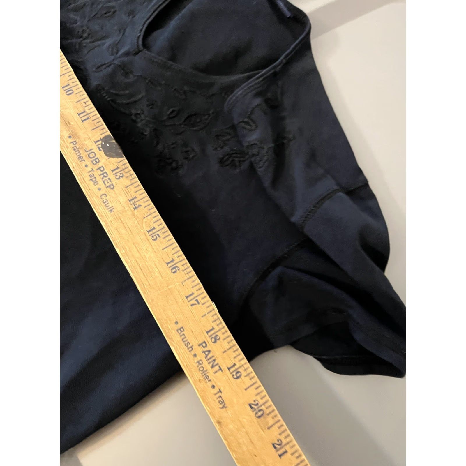 Vintage **Sonoma XL Black Floral Embroidery Tee V-Neck Casual Top** User: **Sonoma XL Black Floral Embroidery Tee V-Neck Casual Top** Size XL / US 12-14 / IT 48-50 - 5 Thumbnail