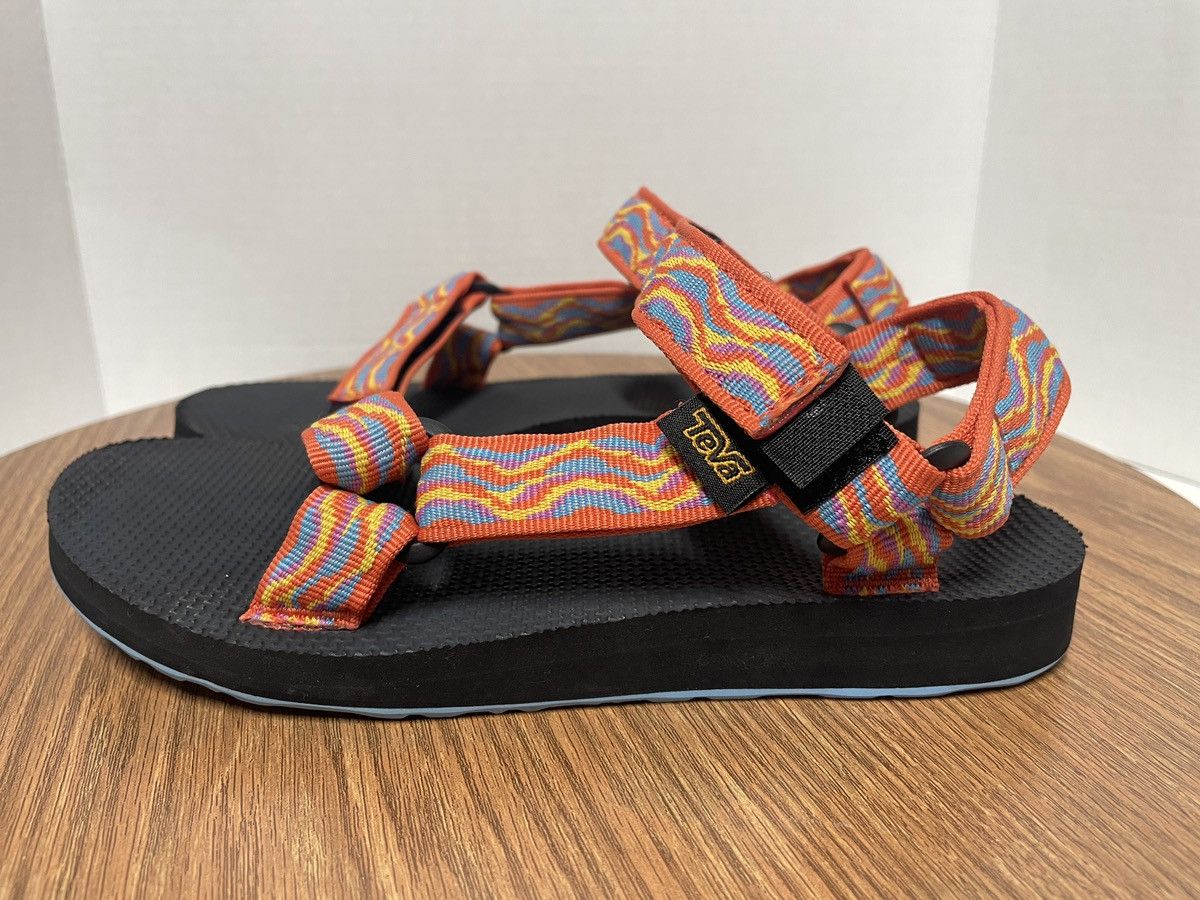 Teva TEVA 80'S ORIGINAL UNIVERSAL REVIVE Strappy Sandals 5/ 36 Size US 5 / IT 35 - 1 Thumbnail