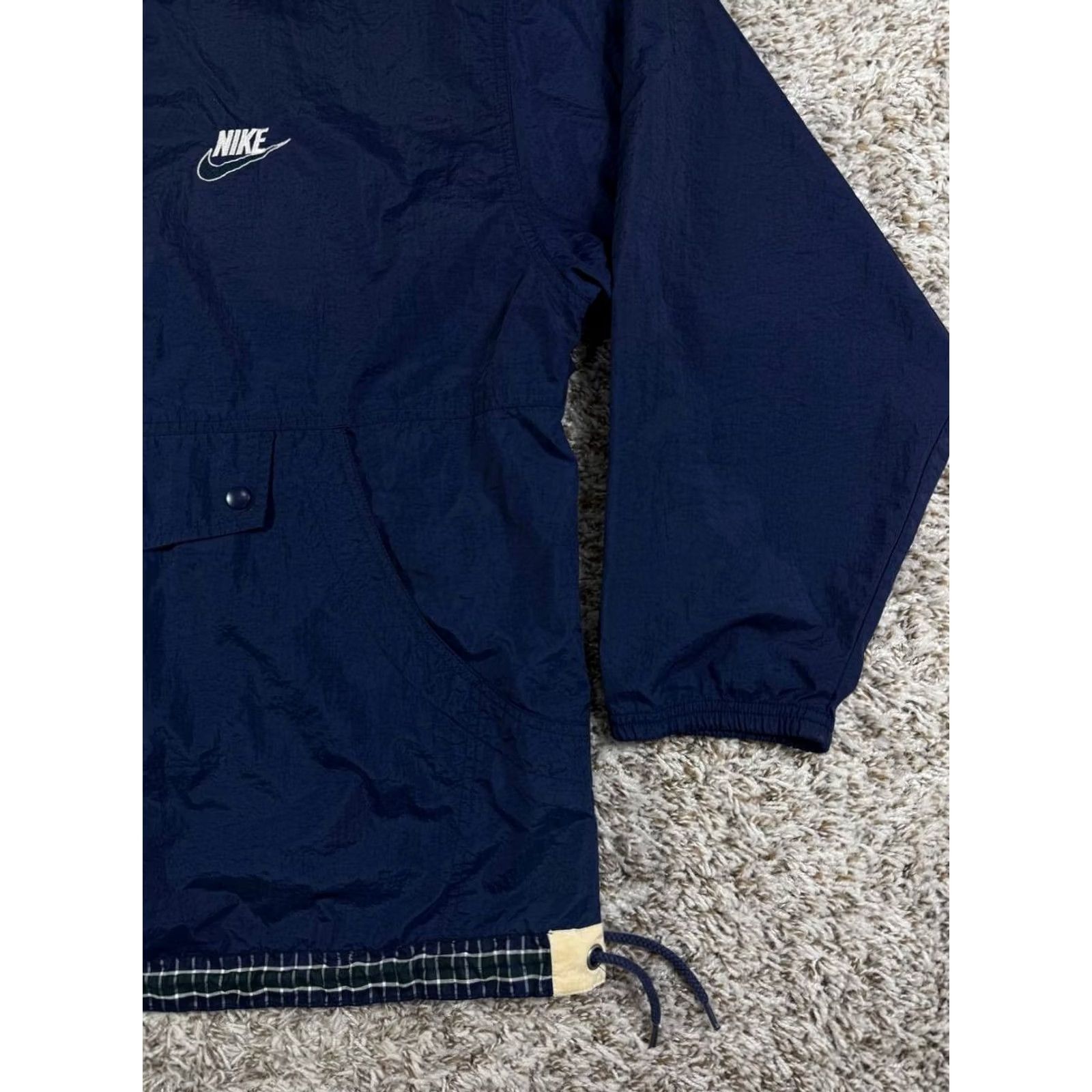 Nike VINTAGE Nike Windbreaker Jacket Navy 90s Nylon Large Men's Size US L / EU 52-54 / 3 - 4 Thumbnail