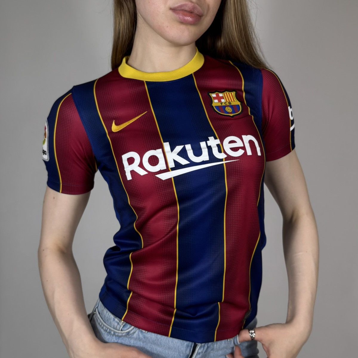 Nike Vintage Y2K Nike Barcelona Soccer Football Jersey Blokecore Size S / US 4 / IT 40 - 1 Thumbnail
