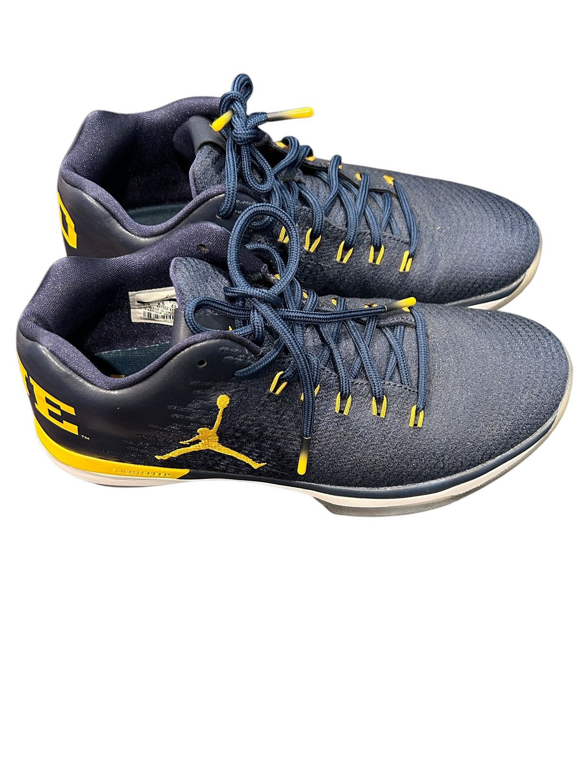 Jordan Brand Michigan Air Jordan's XXXI Low Size men's 9.5 Size US 9.5 / EU 42-43 - 3 Thumbnail