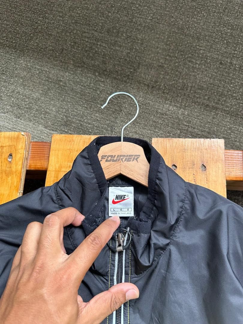 Nike × Vintage VINTAGE NIKE WINDBREAKER Size US L / EU 52-54 / 3 - 7 Thumbnail