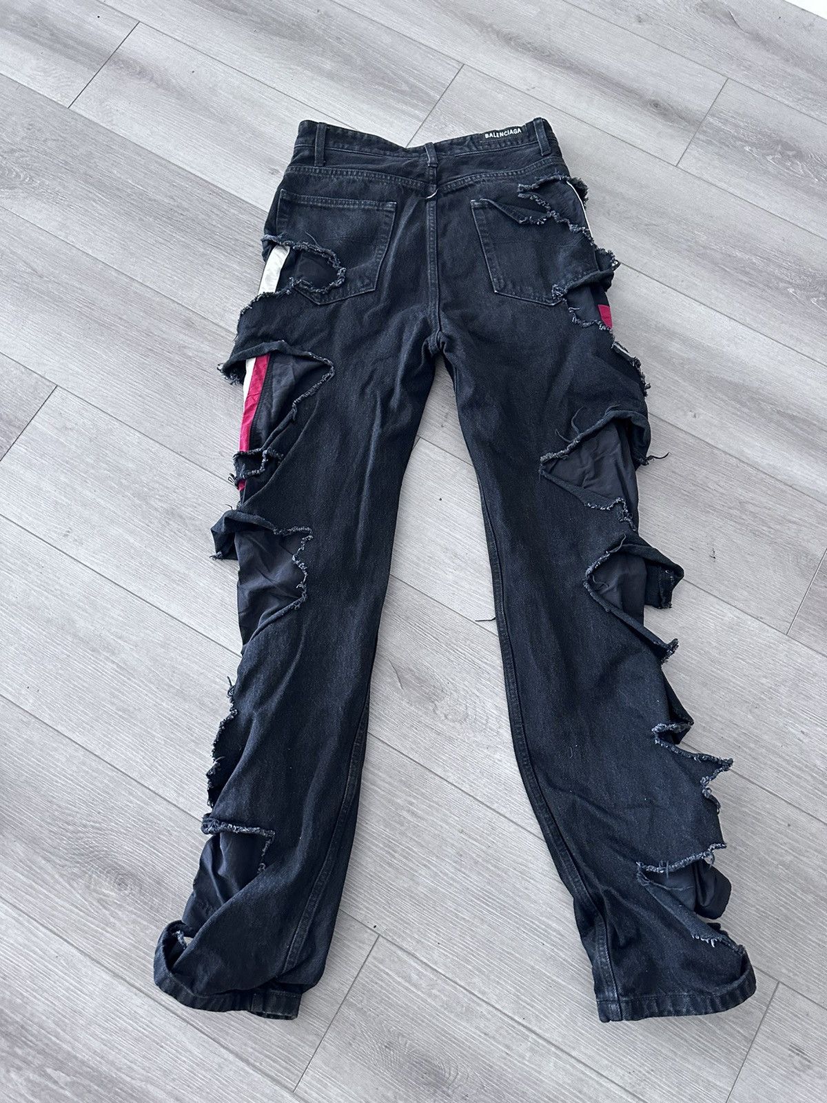 Balenciaga Balenciaga - Distressed Denim Slashed In Black Sweats Size US 28 / EU 44 - 6 Thumbnail