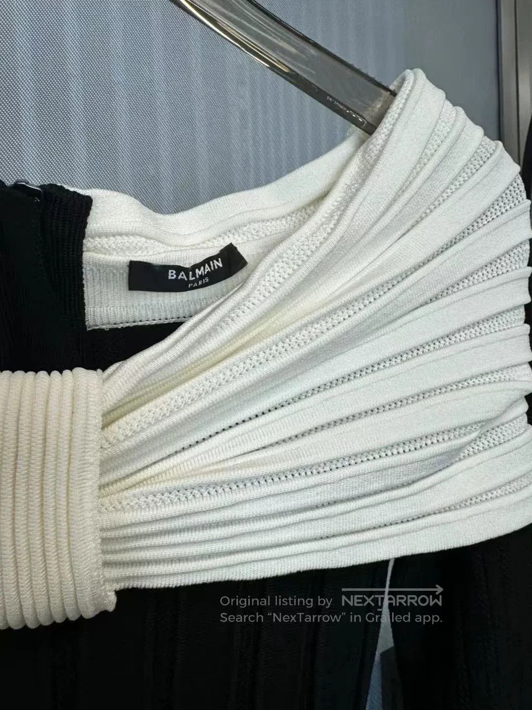 Balmain black and white off. Size US S / EU 44-46 / 1 - 3 Thumbnail