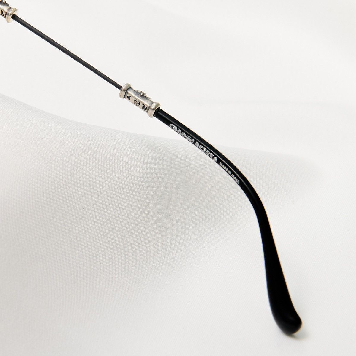 Chrome Hearts CHROME HEARTS PILLS III MATTE BLACK- MATTE BLACK SUNGLASSES Size ONE SIZE - 4 Thumbnail