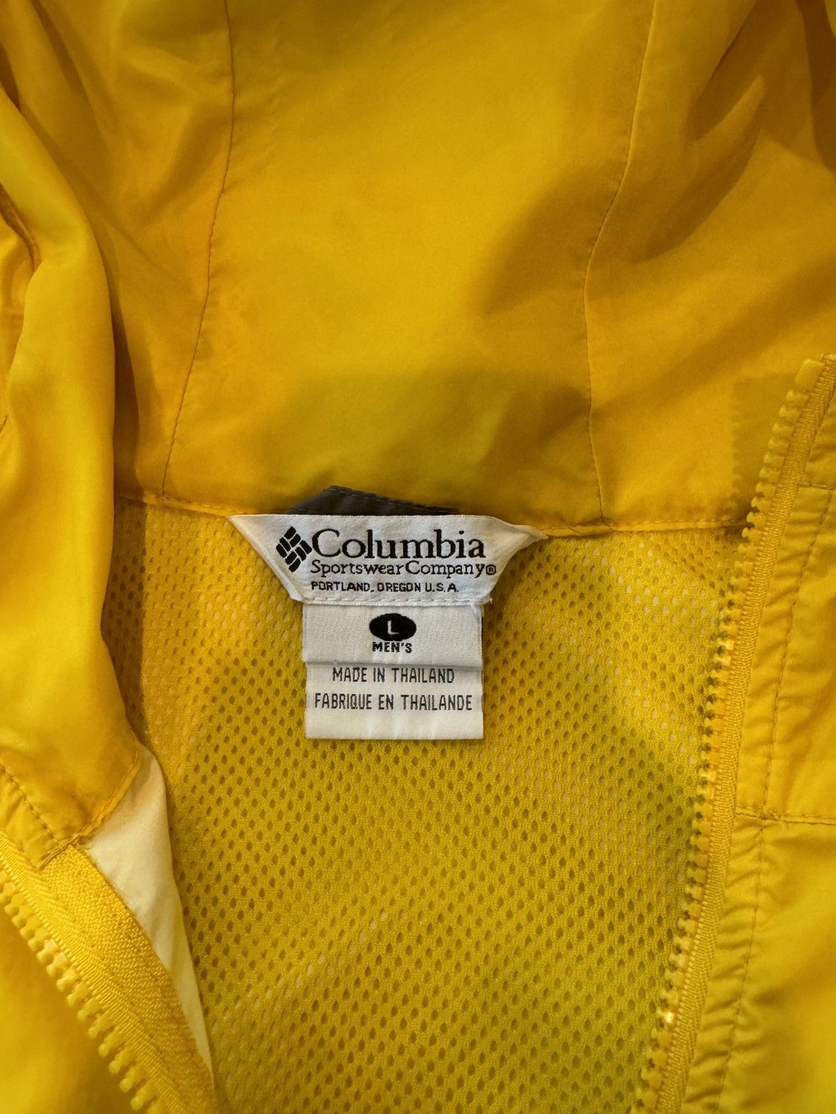 Columbia Columbia vintage raincoat Size US L / EU 52-54 / 3 - 4 Thumbnail