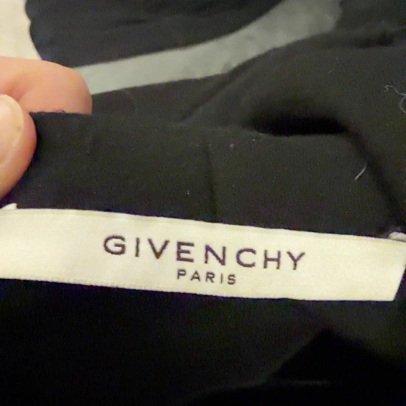 Givenchy Givenchy Shark hooded sweatshirt Size US XL / EU 56 / 4 - 4 Thumbnail