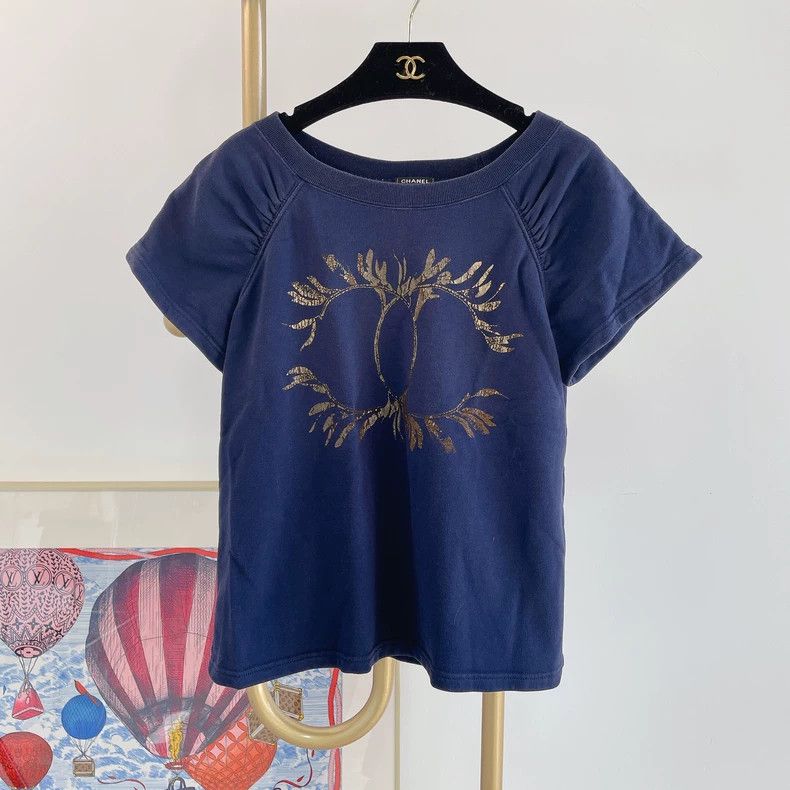 Chanel CHANEL Navy Short Sleeve Top with Design- DMC Size US S / EU 44-46 / 1 - 1 Thumbnail