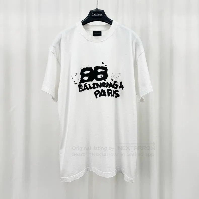 Balenciaga Balenciaga Graffiti Letter Printed Short Sleeve T-Shirt Size US M / EU 48-50 / 2 - 1 Thumbnail