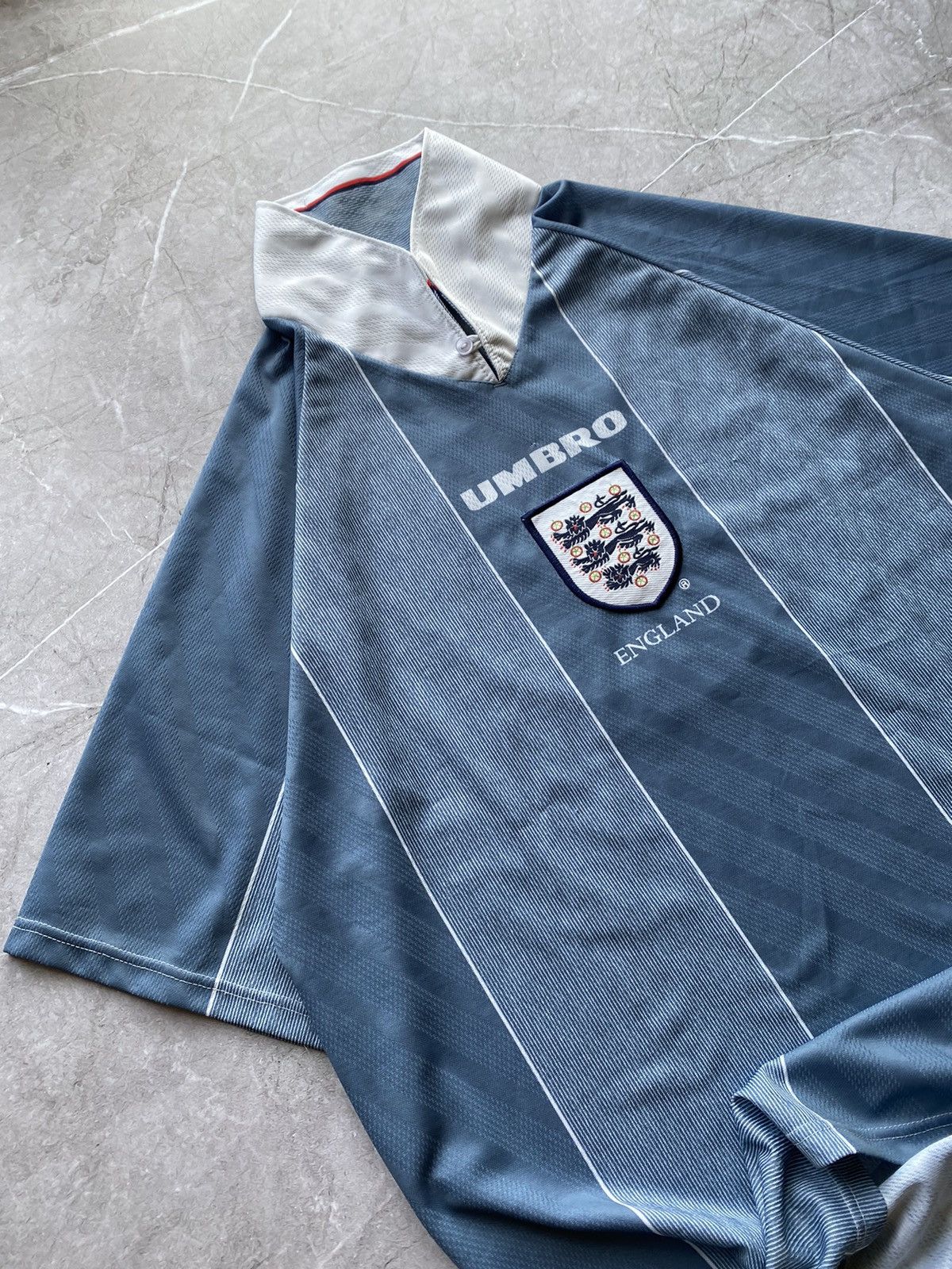 Umbro Vintage 96-97 Umbro England Stuart Pearce Away Soccer Jersey Size US XL / EU 56 / 4 - 5 Thumbnail