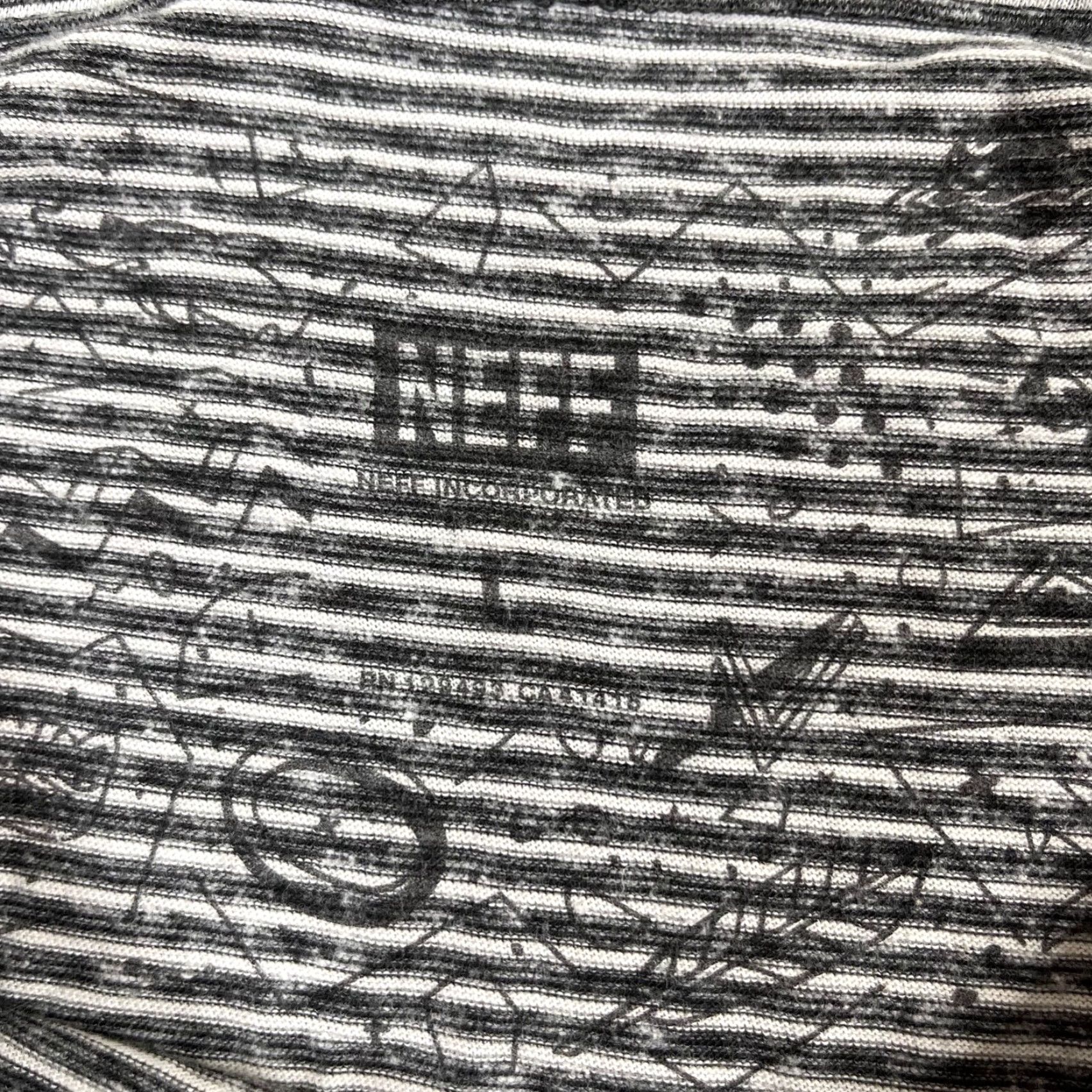 Vintage Neff Shirt Men Regular L Black Short Sleeve Stripe Pocket Tee Streetwear Stretch Vintage? Size US L / EU 52-54 / 3 - 2 Thumbnail