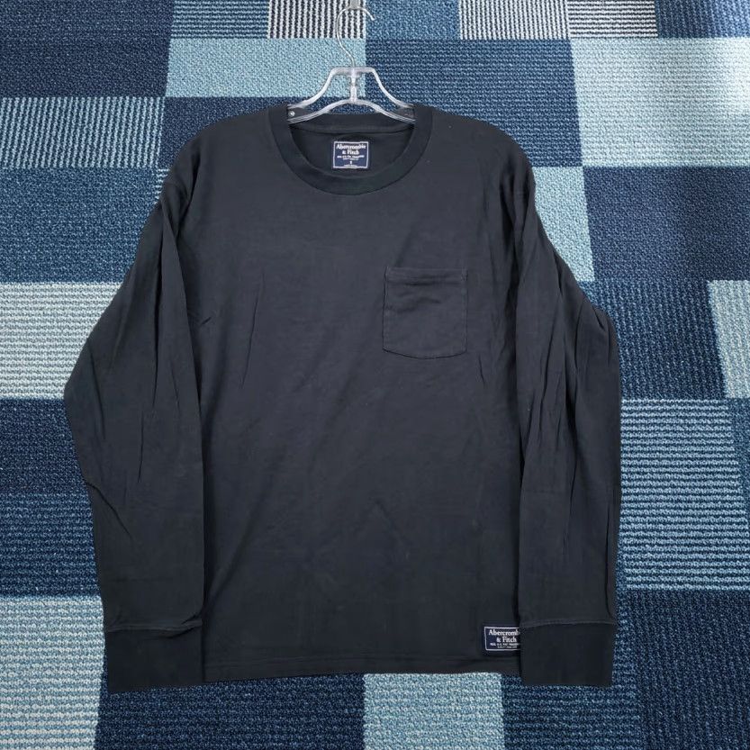 Abercrombie & Fitch Abercrombie & Fitch Sweatshirt Mens S Small Black Pullover Long Sleeve Cotton Logo Crew Neck Size US S / EU 44-46 / 1 - 1 Thumbnail