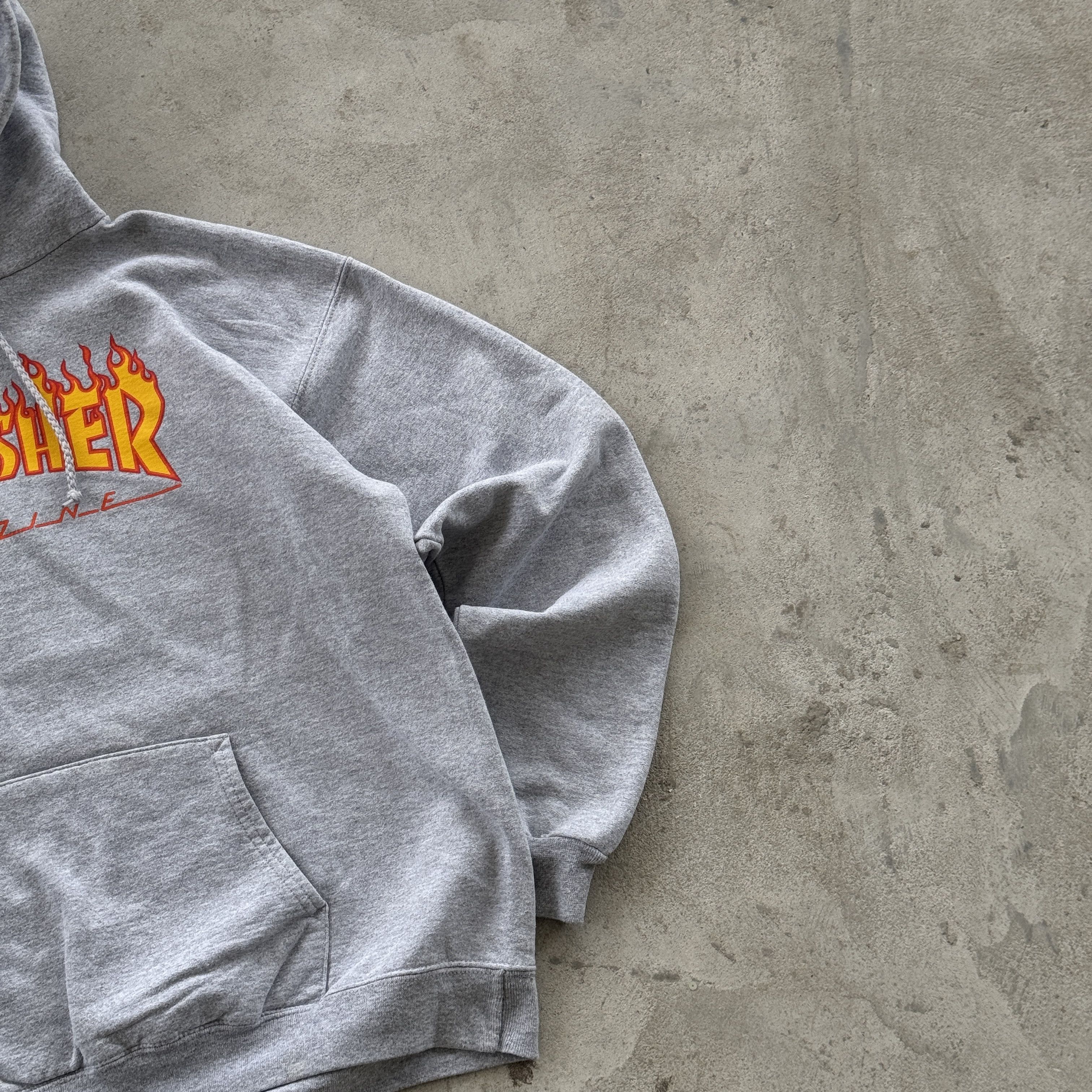 Thrasher Thrasher Flame Logo Grey Vintage Hoodie Size M Size US M / EU 48-50 / 2 - 2 Thumbnail