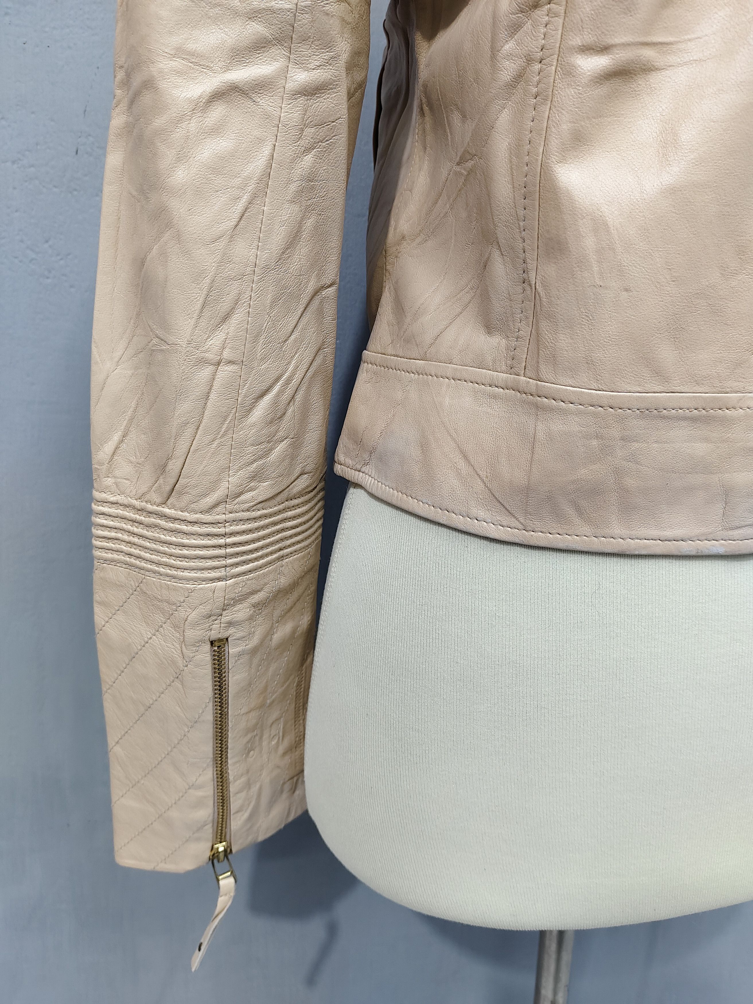 MAX&Co. 00s Max&co- Minimal Cropped Moto Biker Leather Jacket Size M / US 6-8 / IT 42-44 - 7 Thumbnail