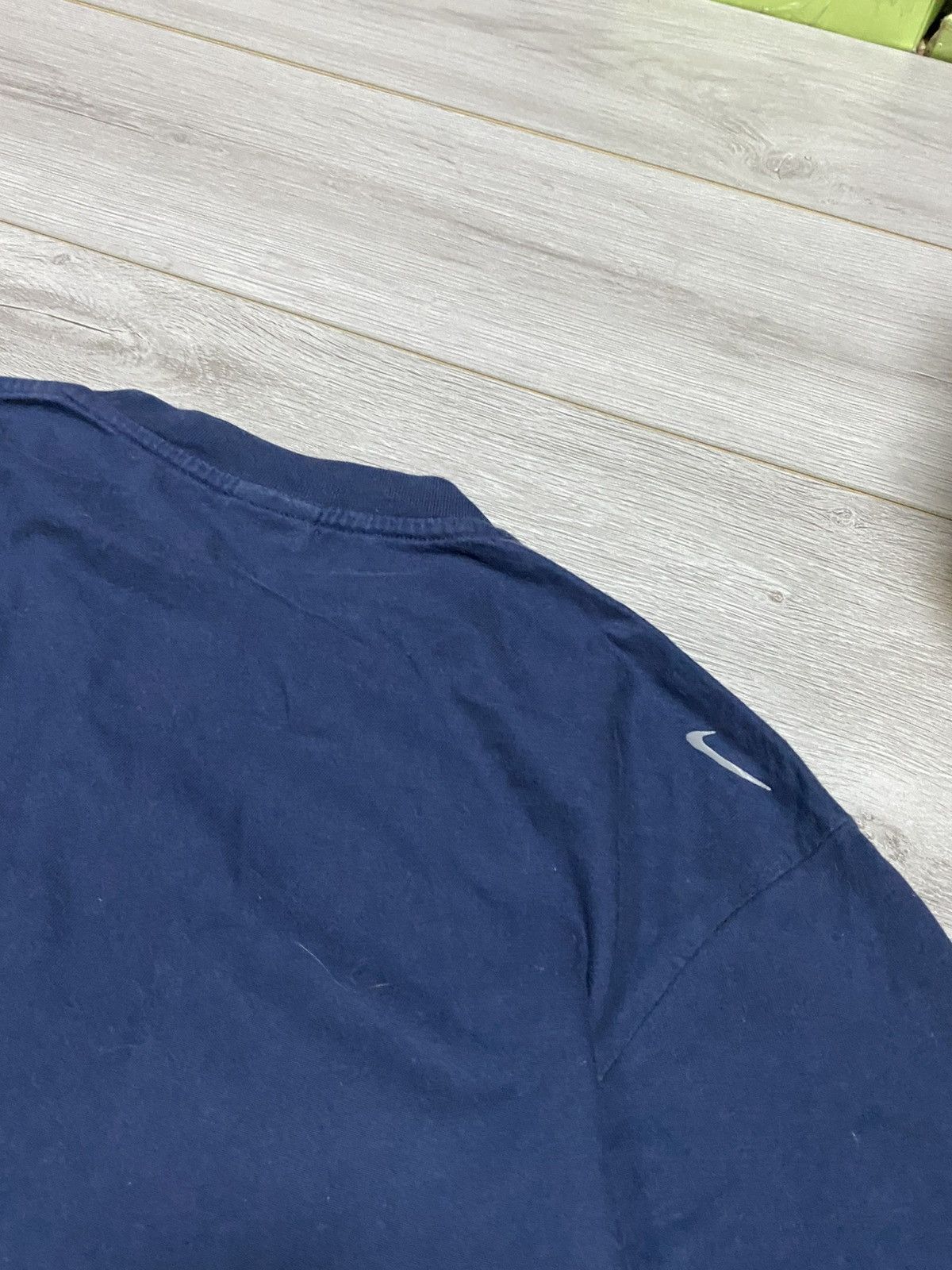 Vintage Nike vintage centr swoosh soccer football stickman t-shirt Size US XL / EU 56 / 4 - 11 Thumbnail