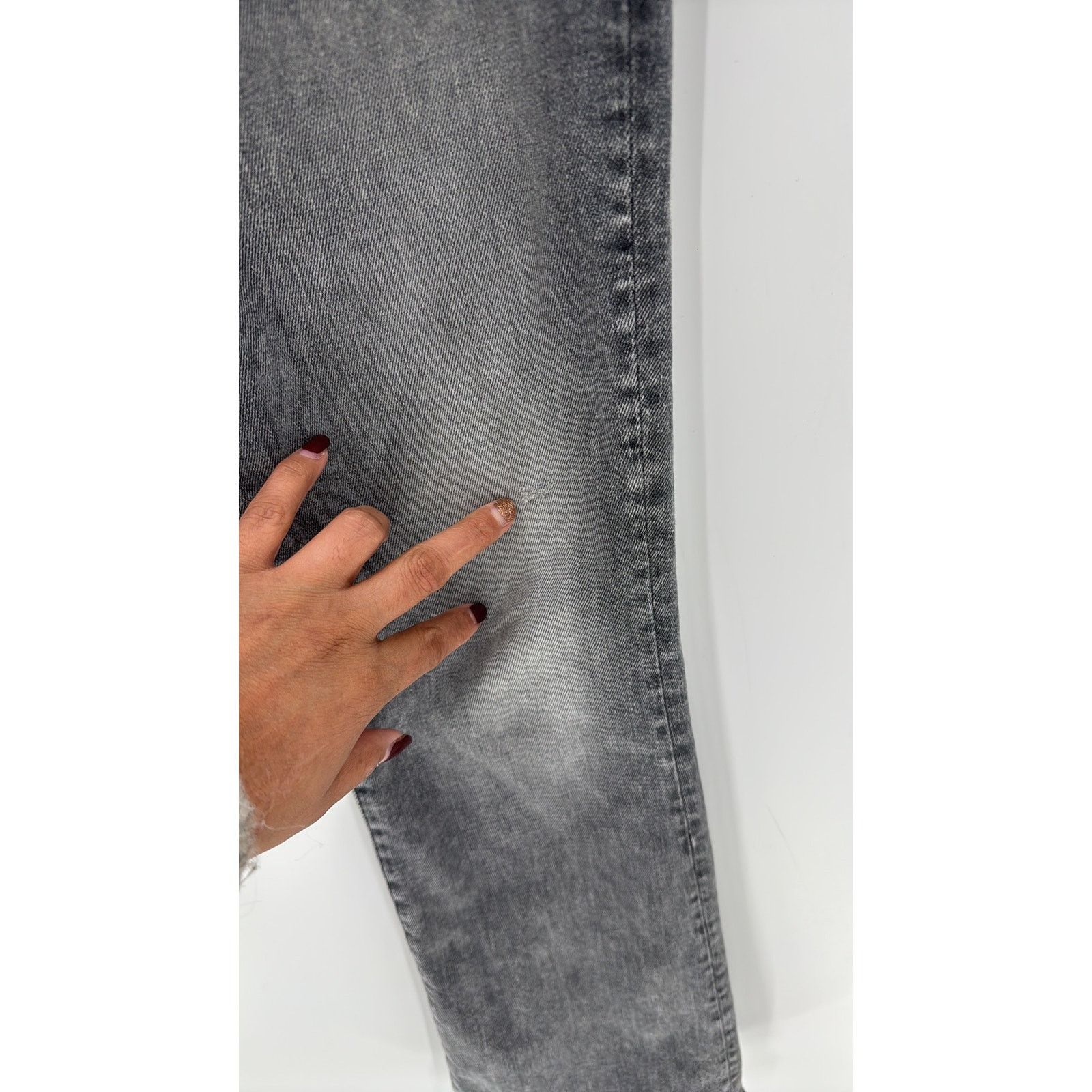 MOTHER Mother The Hustler High Waist Ankle Bootcut Jean Gray sz 26 Size 26" / US 2 / IT 38 - 6 Thumbnail