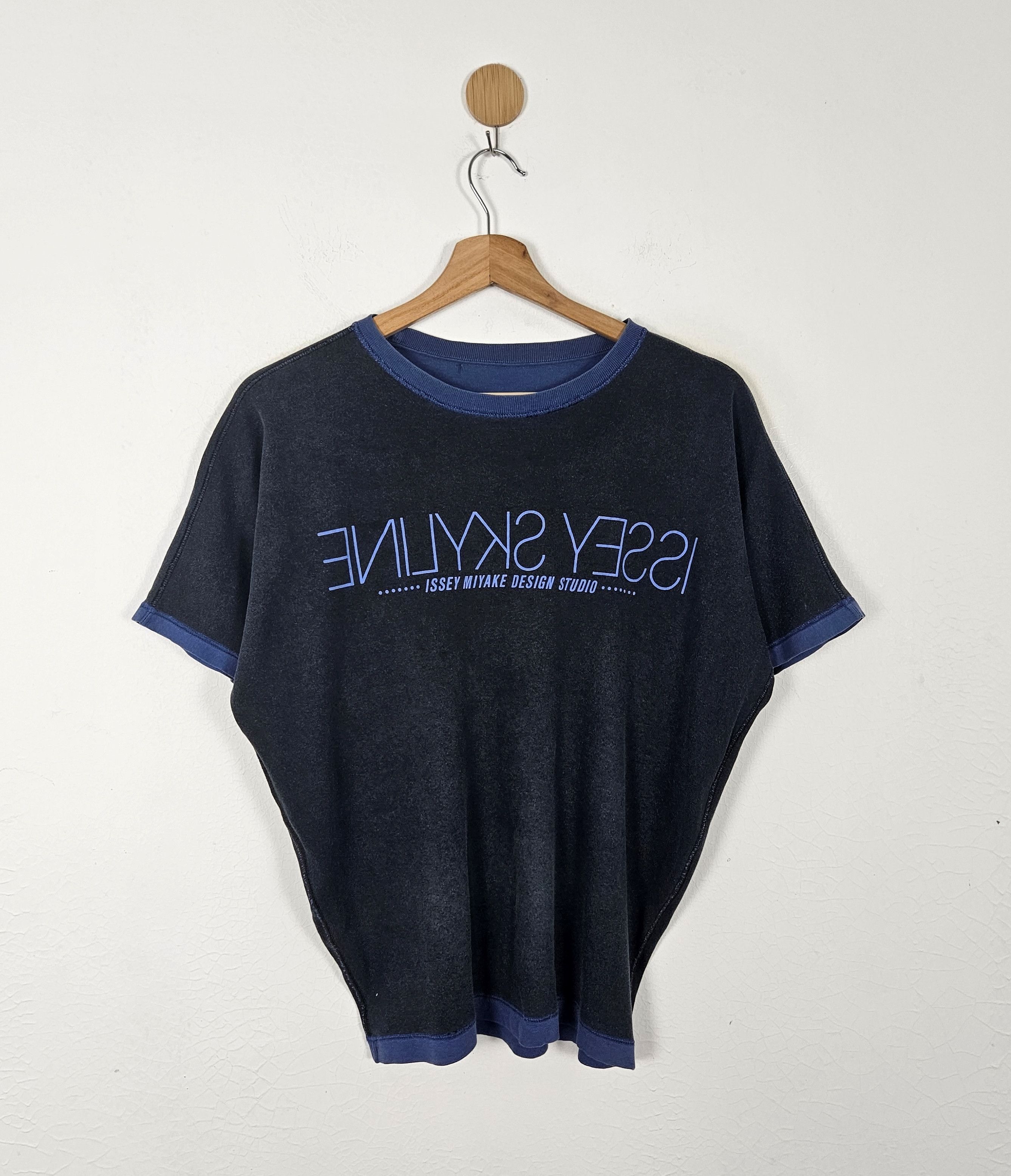 Issey Miyake Skyline | Grailed