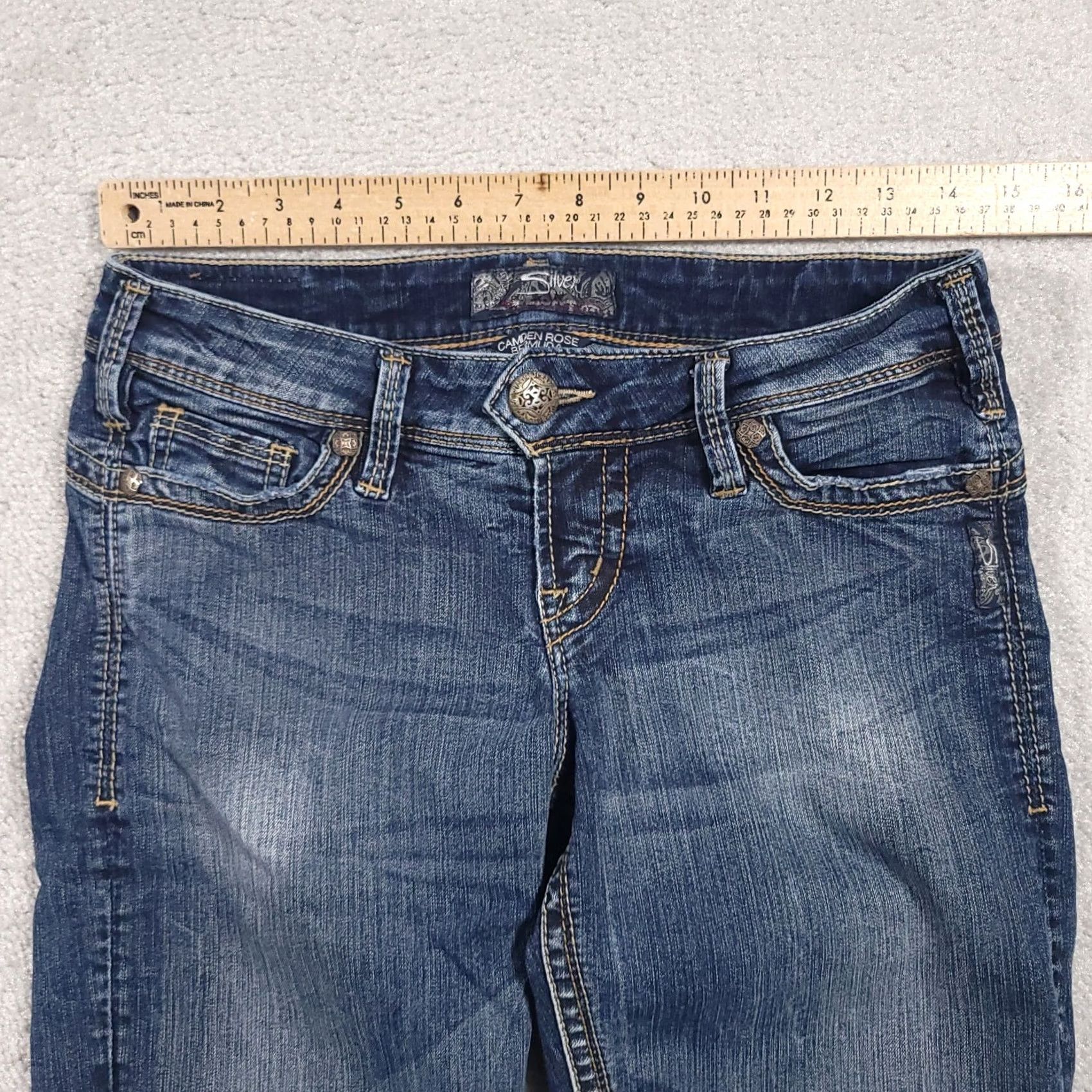 Silver Jeans Co. Silver Jeans Bermuda Stretch Denim Jean Shorts Women 27 Camden Rose Bermuda Mostly Casual Jeans Shorts Women 27 Size 27" / US 4 / IT 40 - 5 Thumbnail