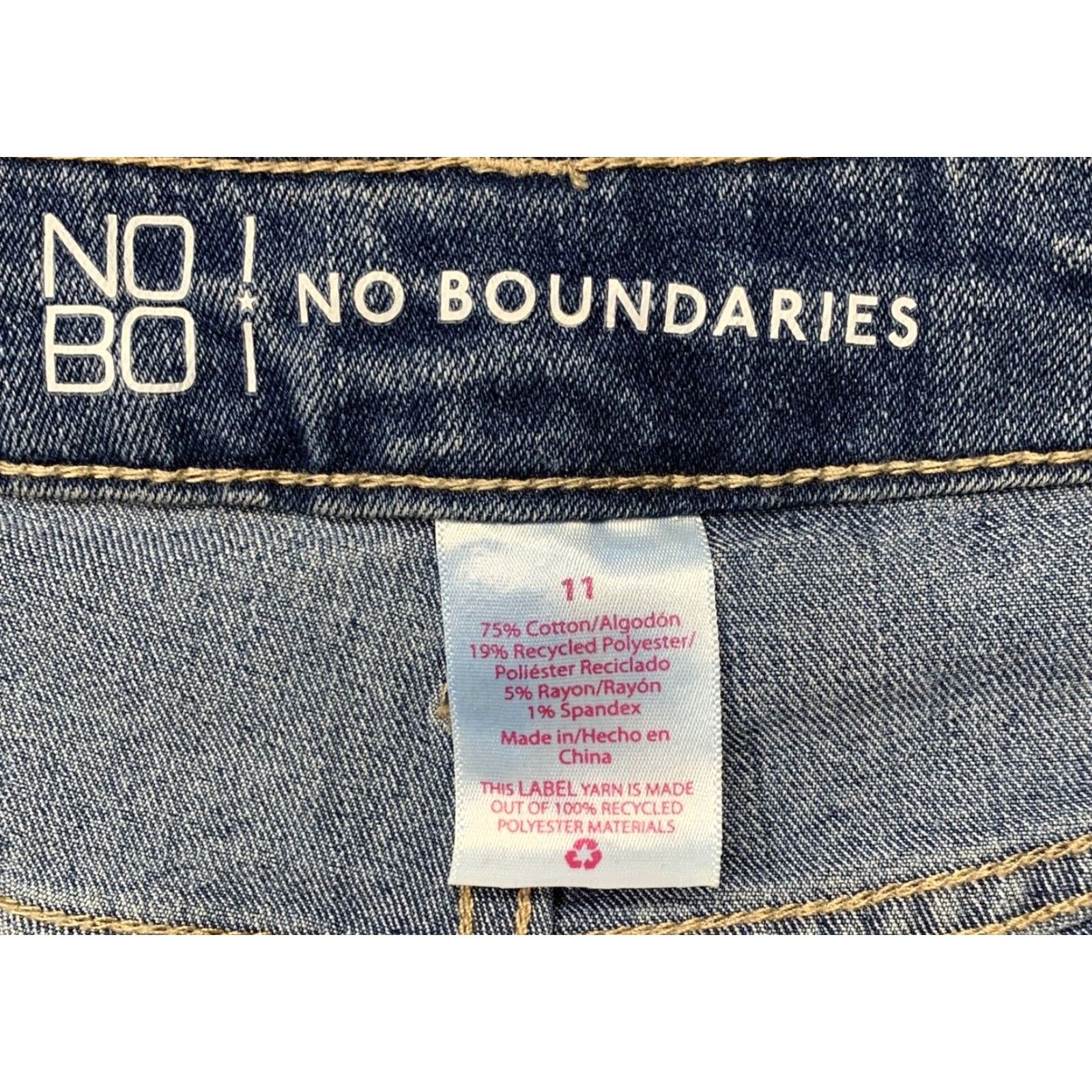 Vintage No Boundaries Jeans Women’s Size 11 Ankle Stretch Denim Straight Blue 5-Pockets Size 32" / US 10 / IT 46 - 7 Thumbnail