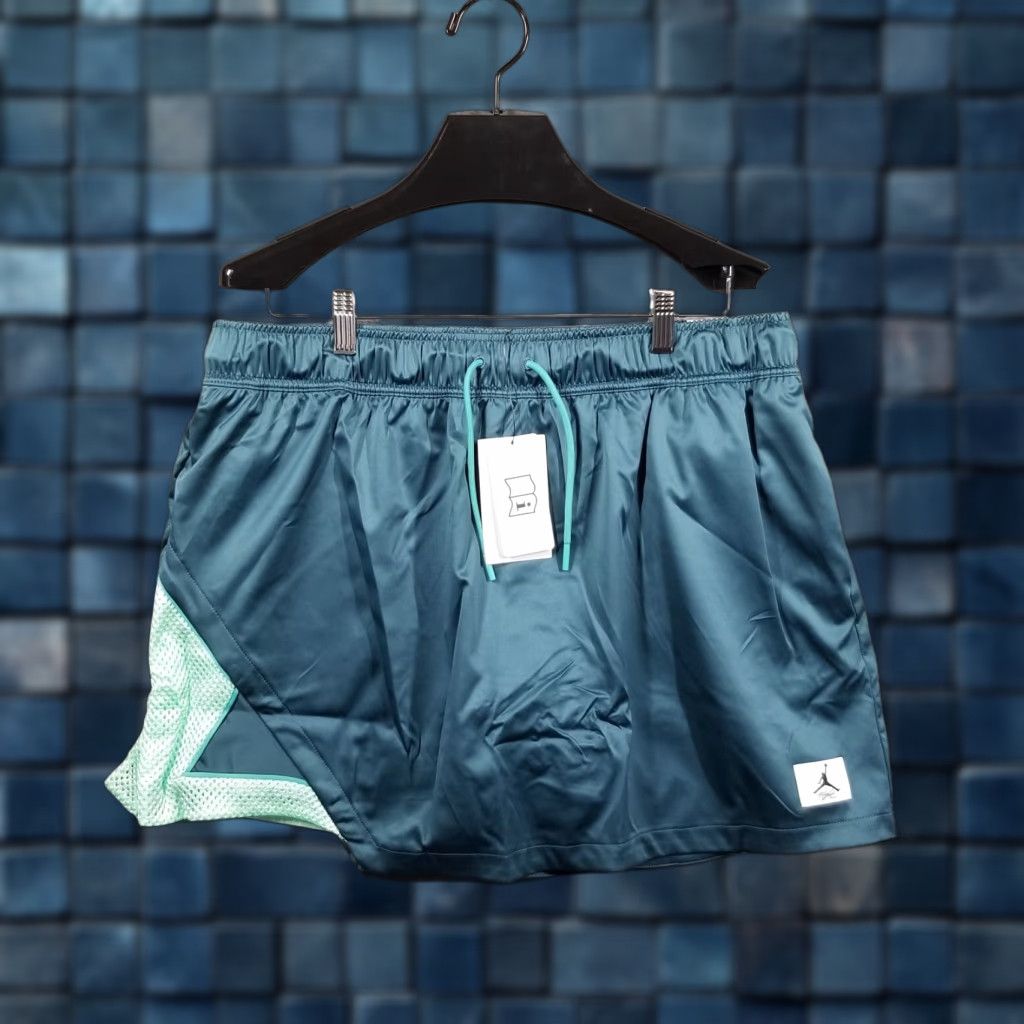 VINTAGE Nike Women's XL Activewear Skort A-Line Short Nylon Blue Jordan Jumpman 80s Girls