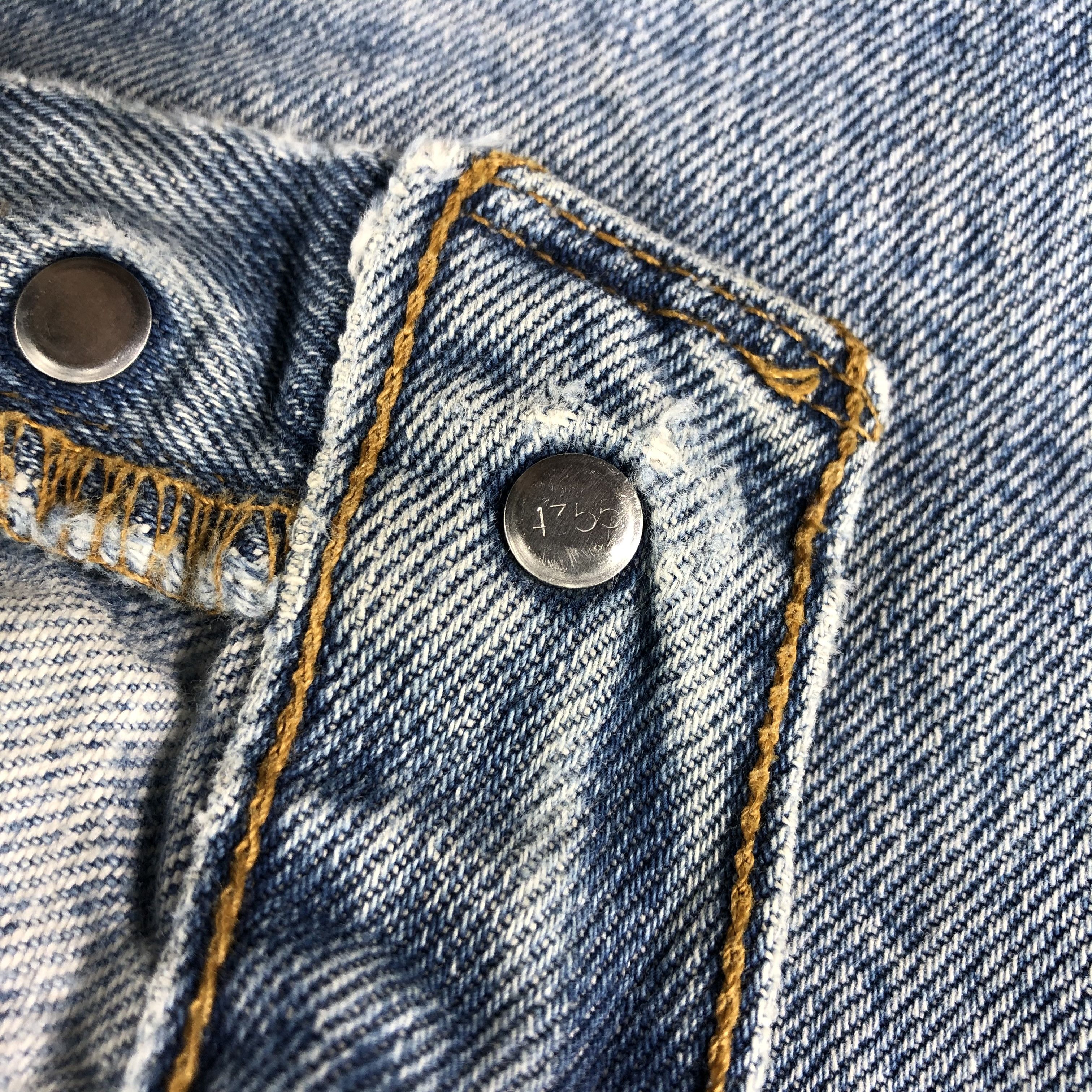 Levi's Vintage Blue Wash Levis 501 Jeans-J2594 Size US 39 - 12 Thumbnail