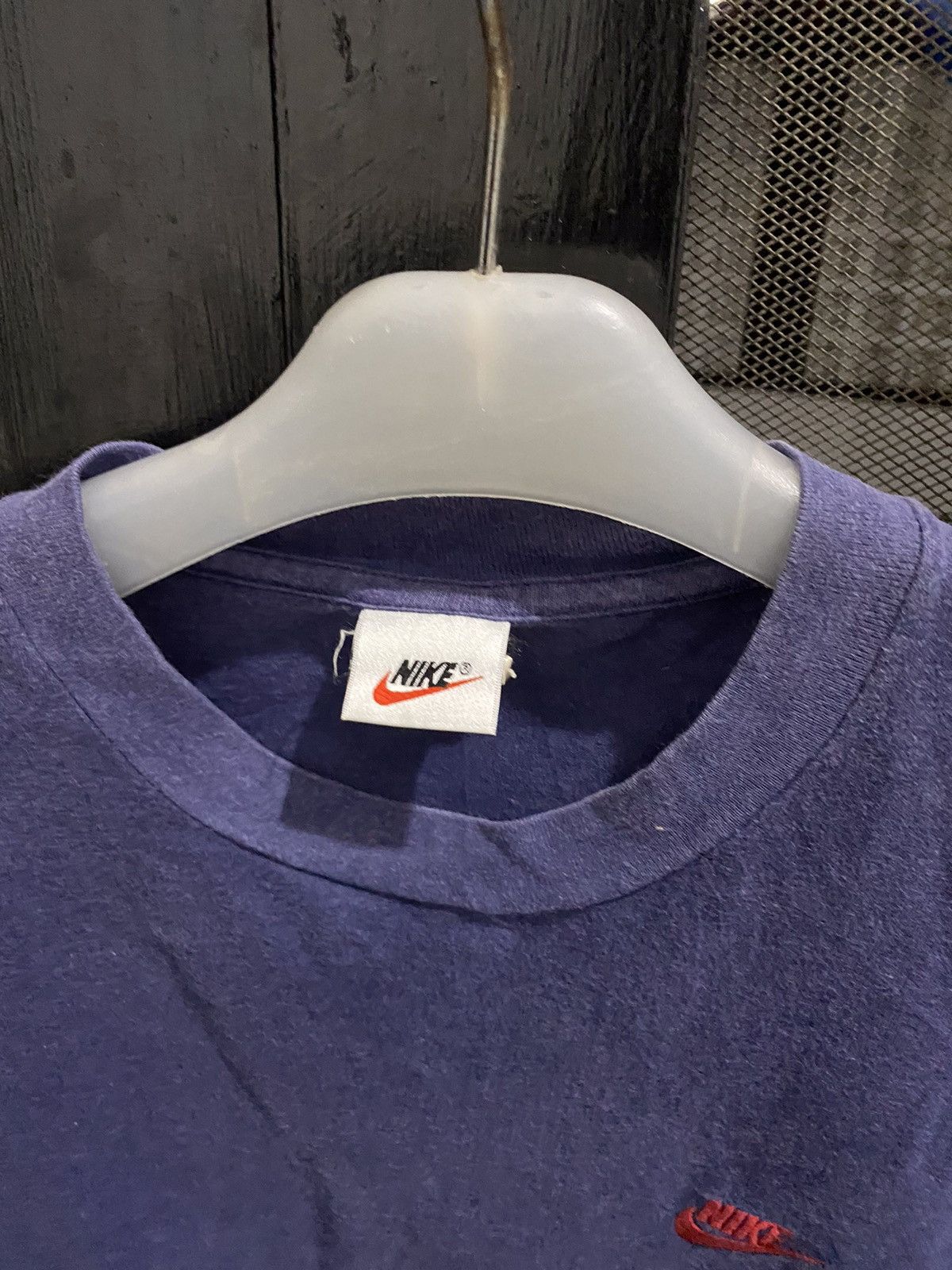 Nike × Vintage Vintage nike small swoosh 90s sun faded tee Size US L / EU 52-54 / 3 - 6 Thumbnail